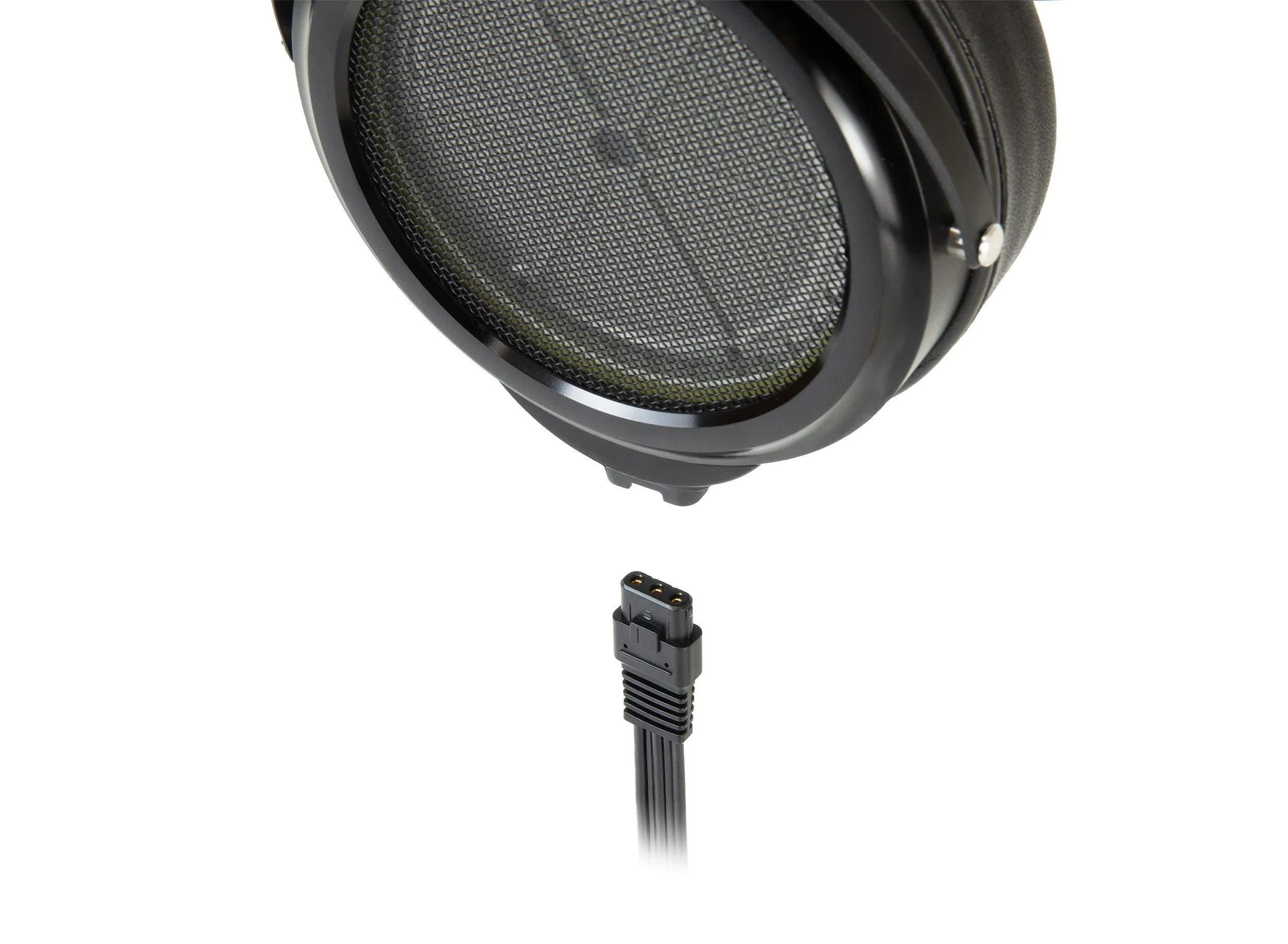 SR_009D_re_cable.jpg