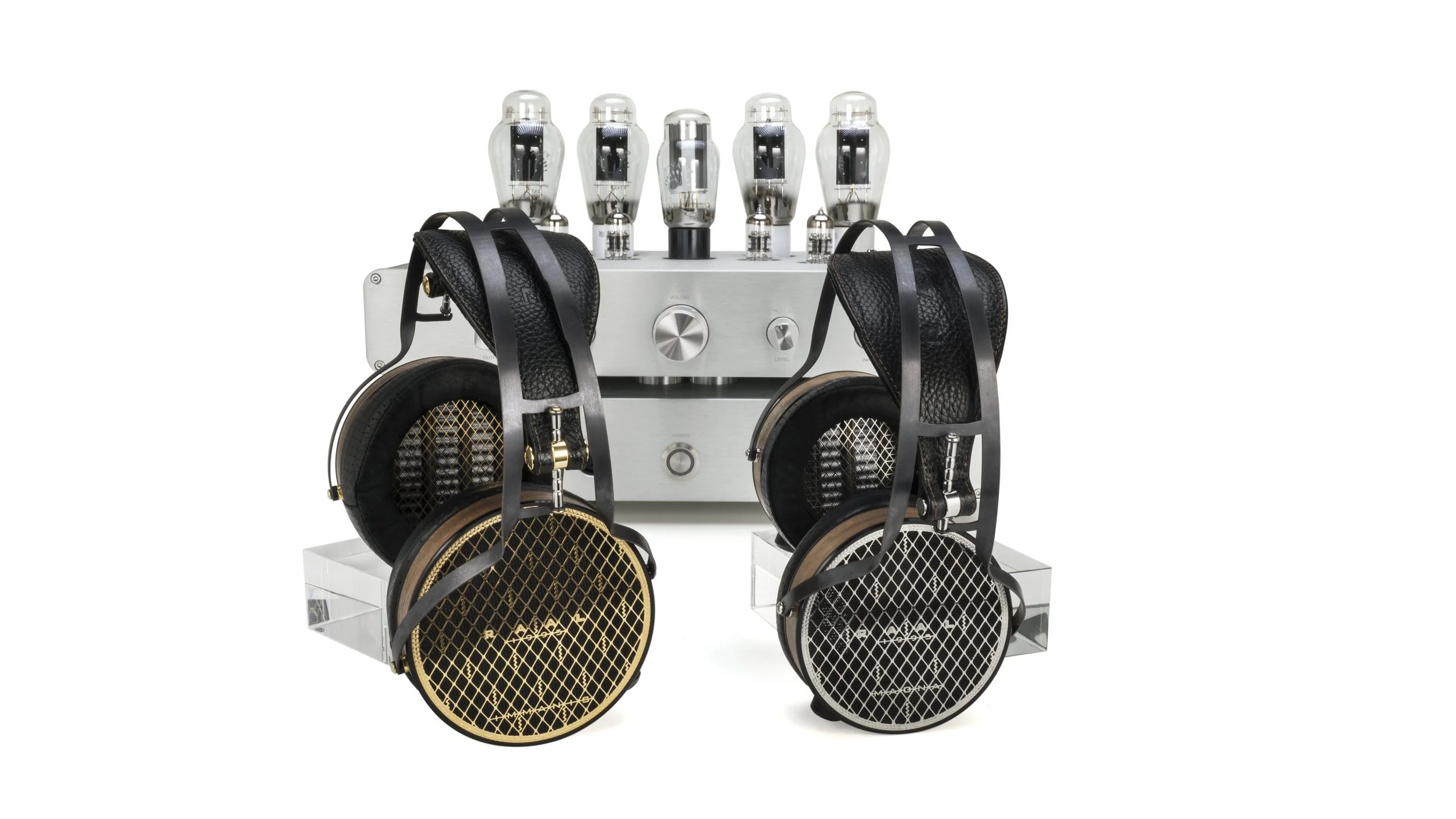 RAAL 1995 Immanis and Magna.jpg