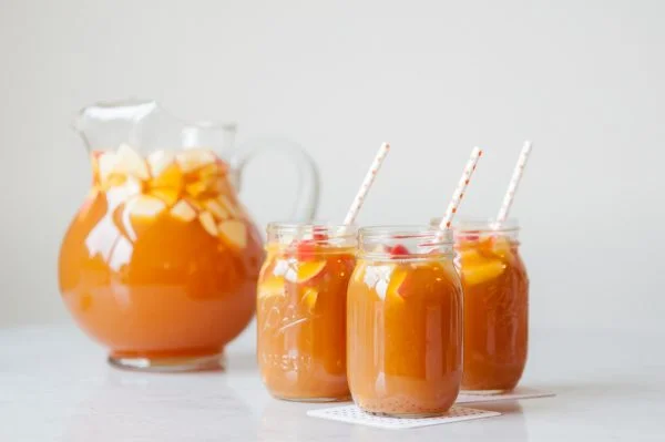 apple cider sangria.jpg
