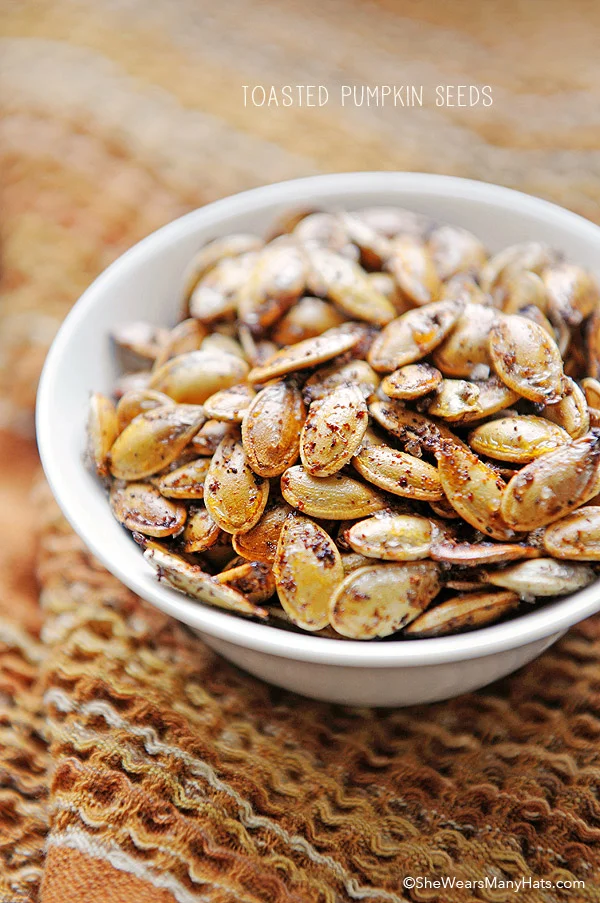 toasted-pumpkin-seeds-recipe-1new.jpg
