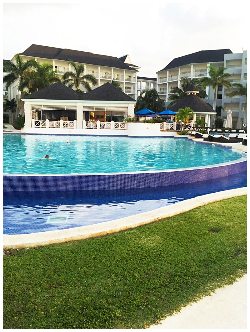 this pool was hoping in the afternoon! We called it the party pool! 