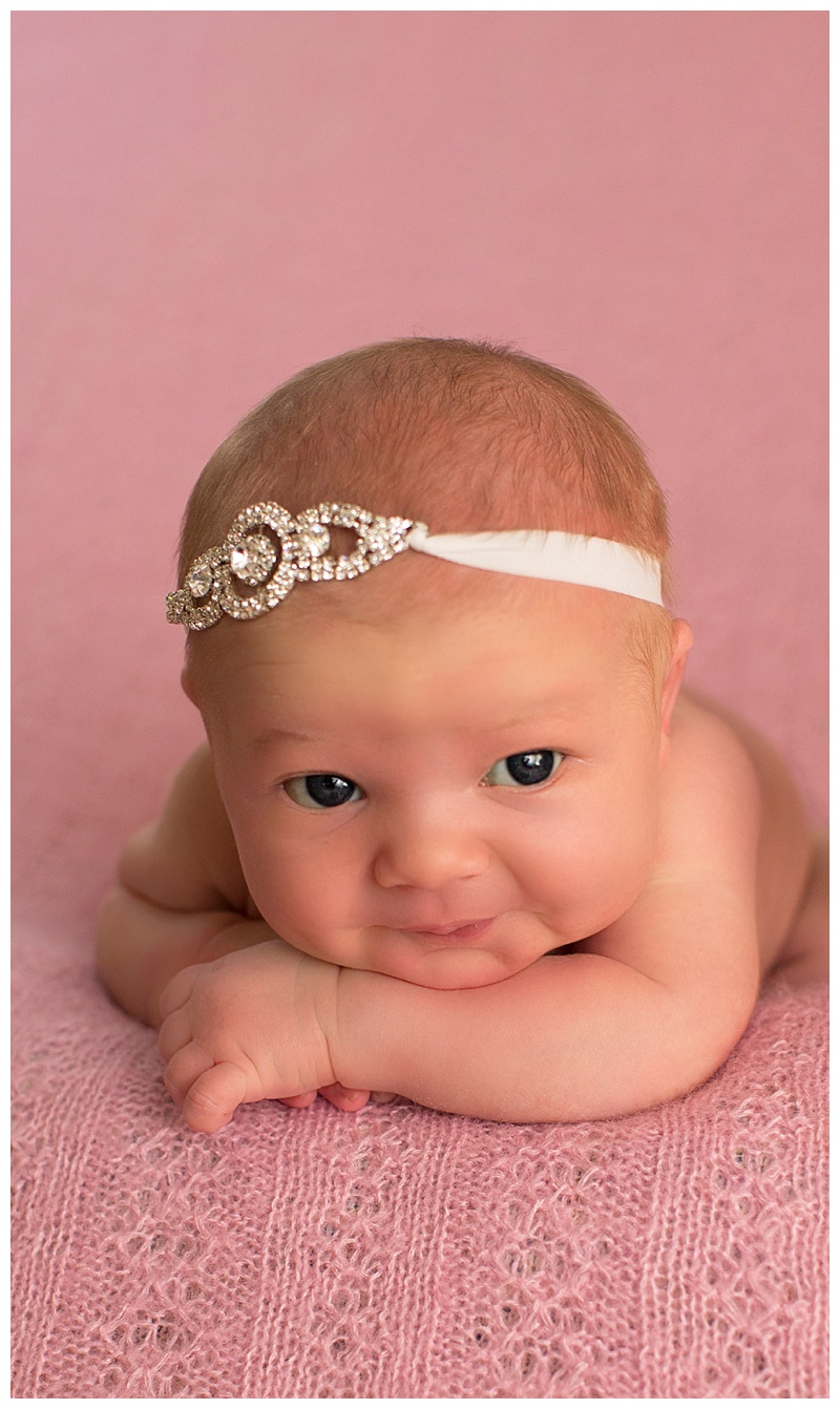 She didn't sleep much but when you have eyes this gorgeous it doesn't matter :)