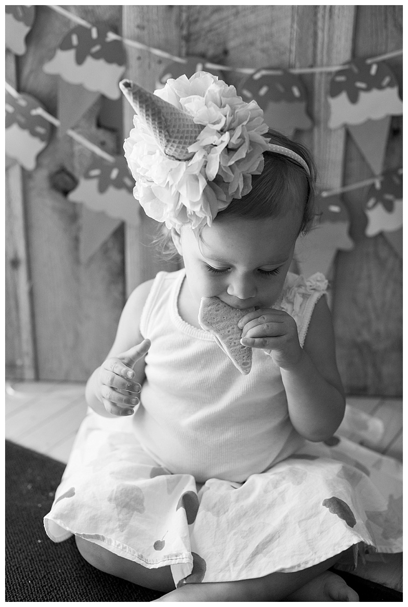 Love a good black and white!