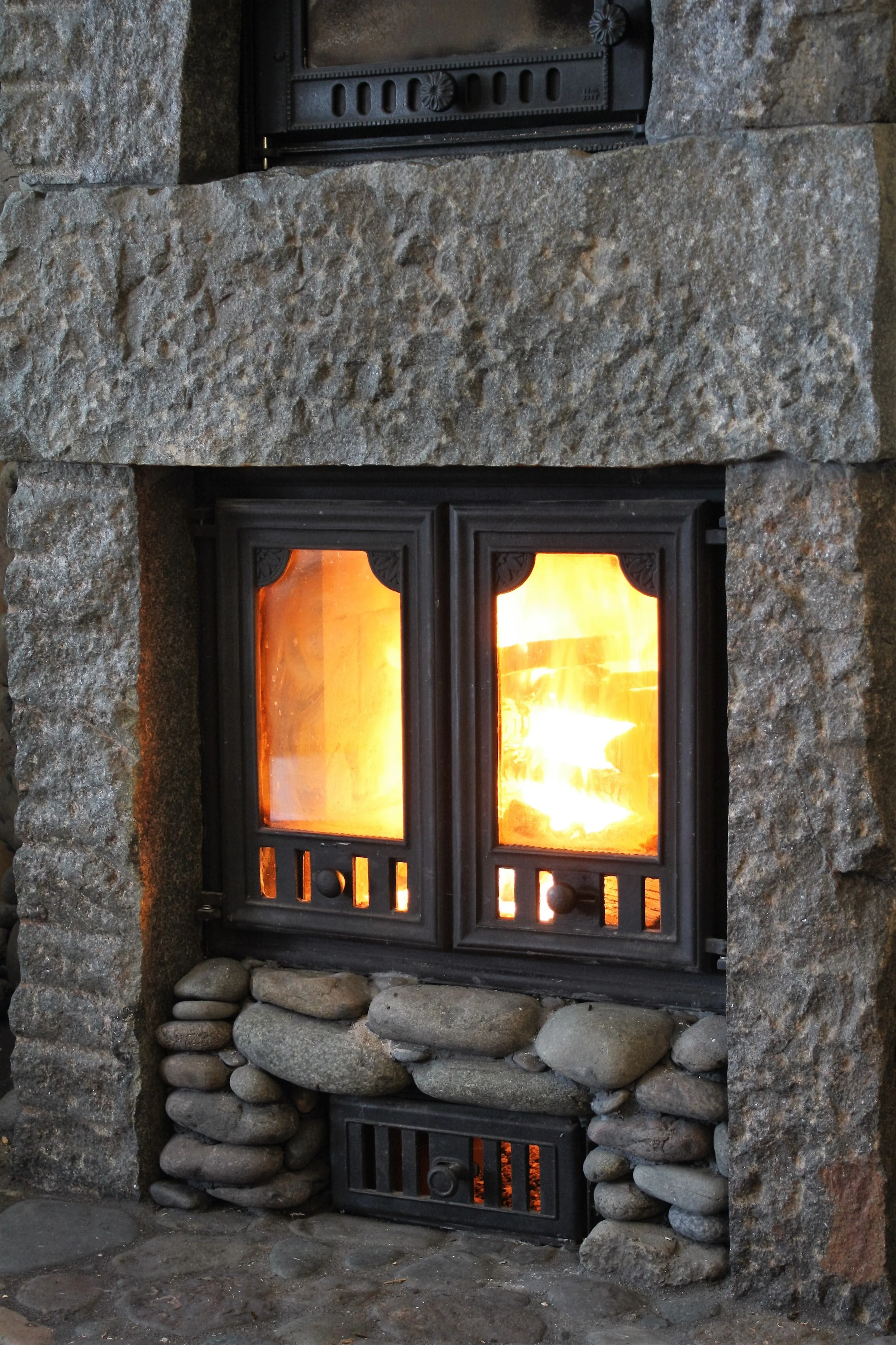 Masonry heaters keep on radiating
