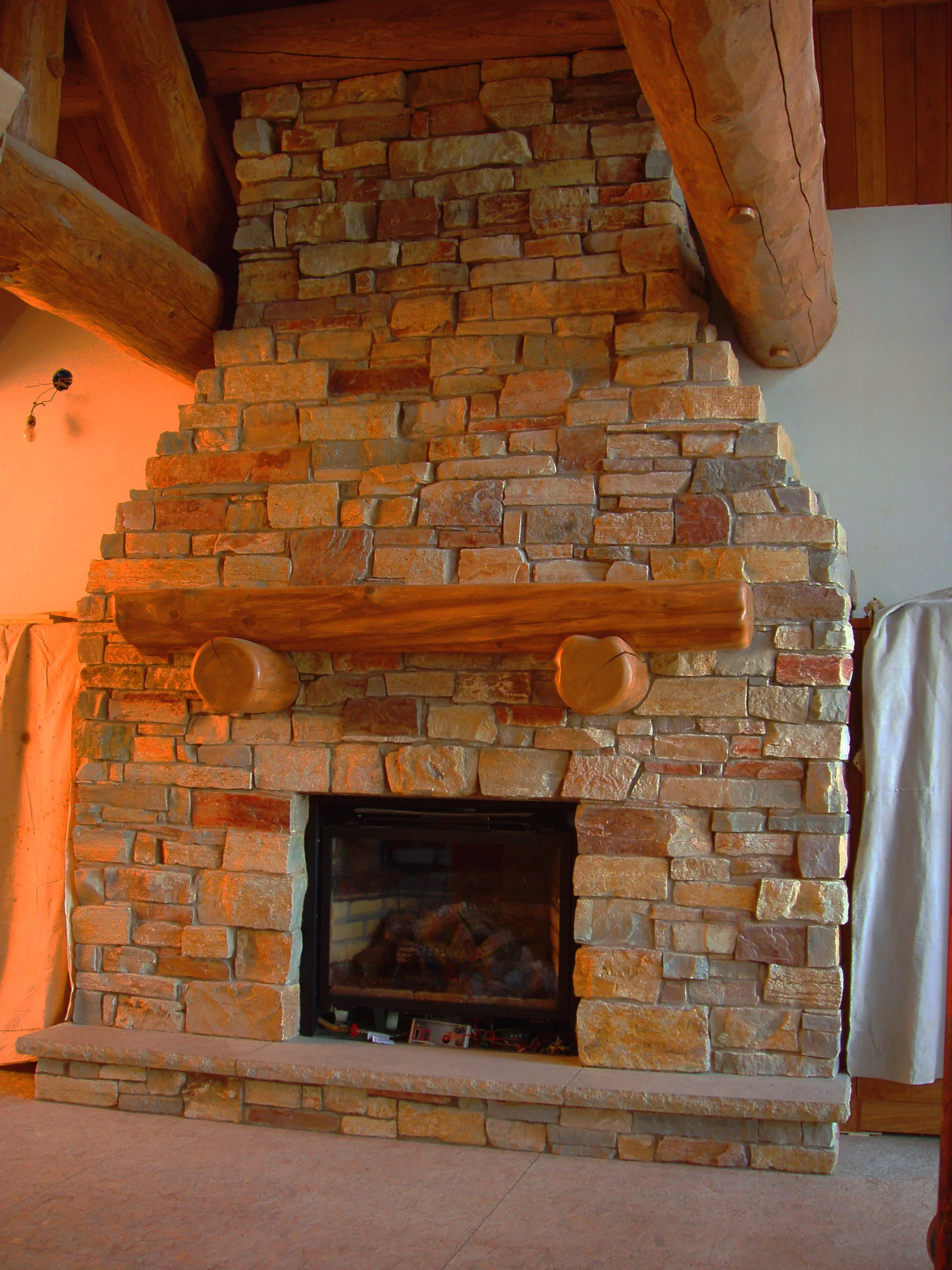 Full veneer fieldstone