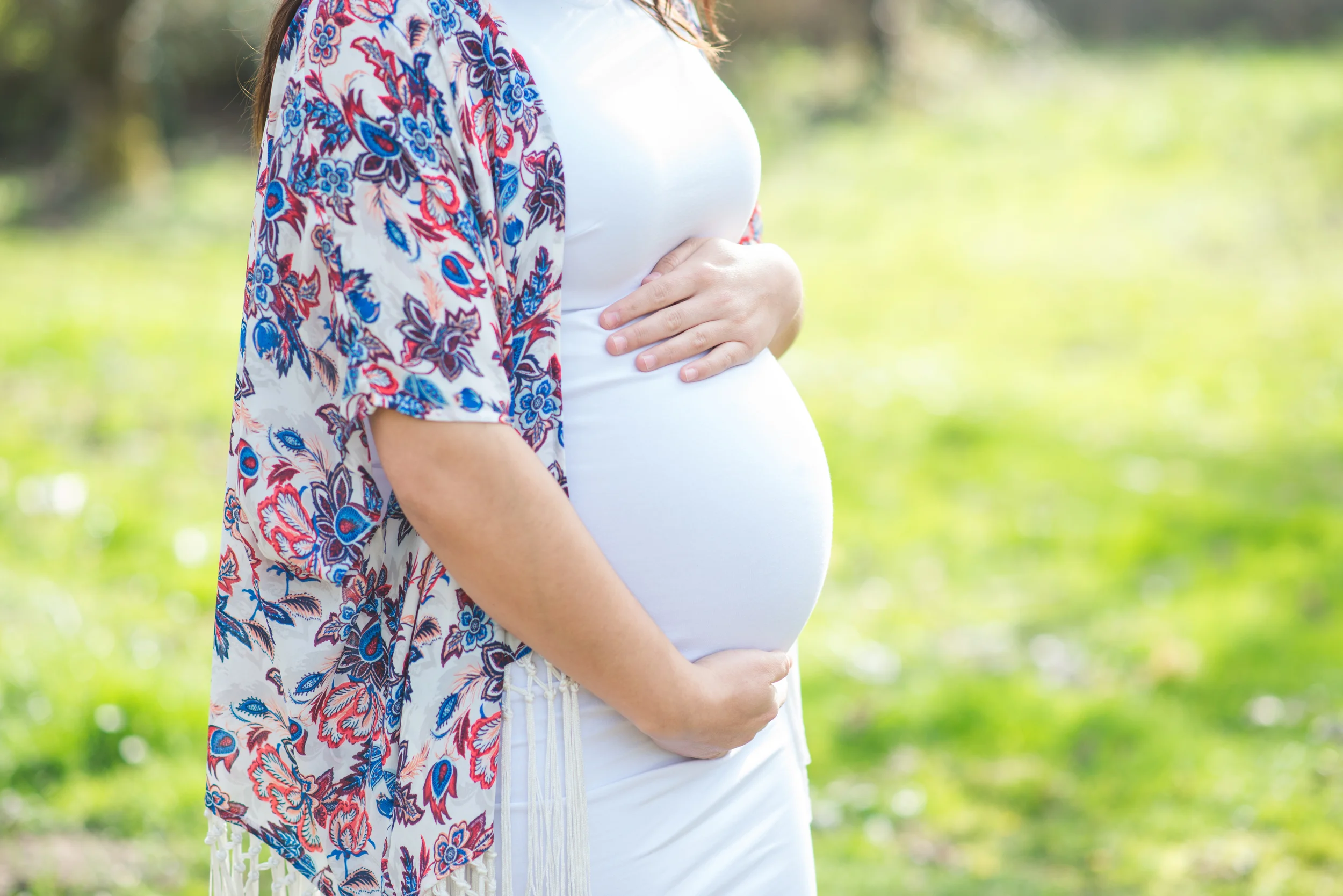 oregon-family-portrait-photographer-nicole-briann-photography-mal+chad-maternity-18.jpg