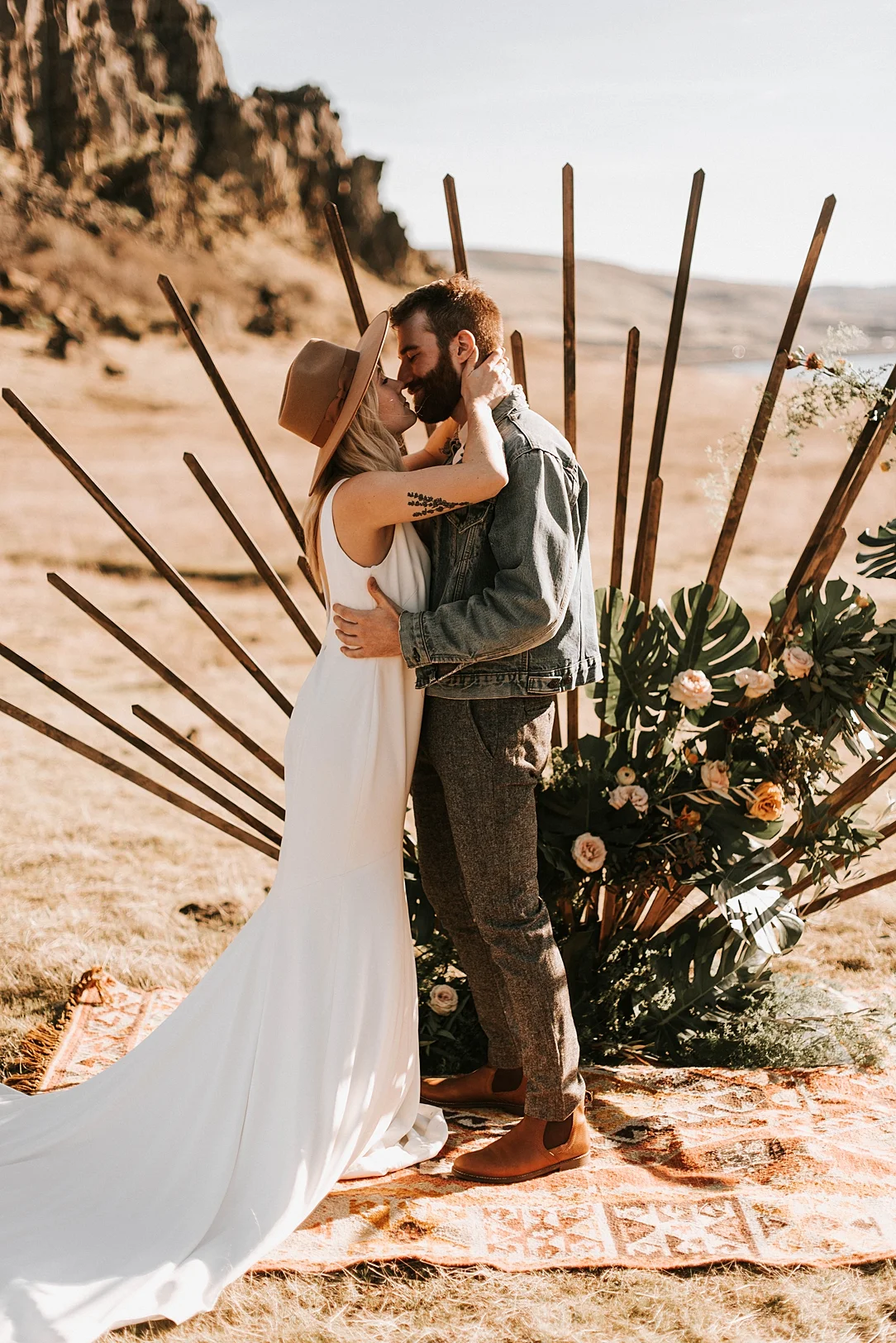 nbp-desert-elopement_0017.jpg