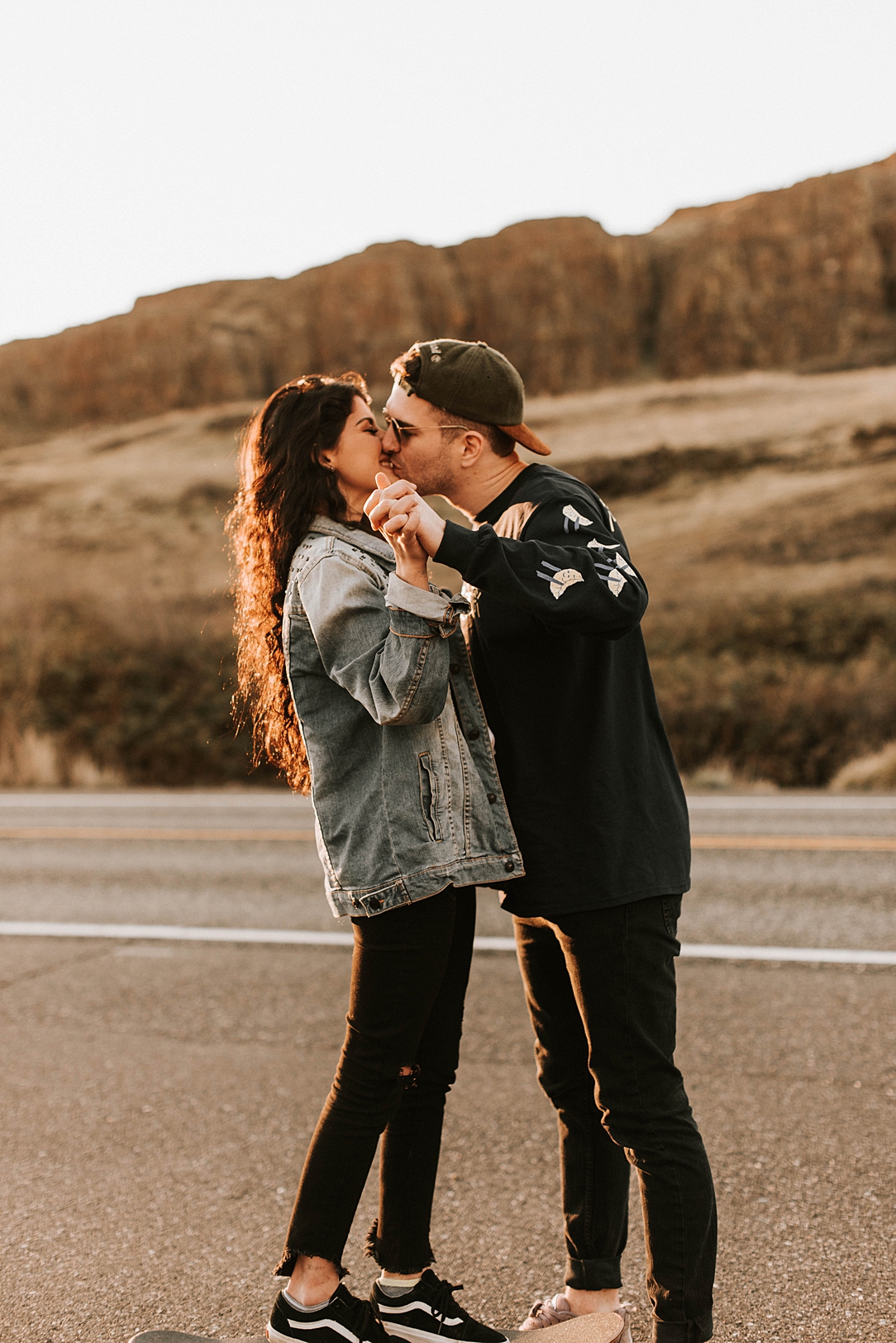 nbp-edgy-skater-couple_0005.jpg