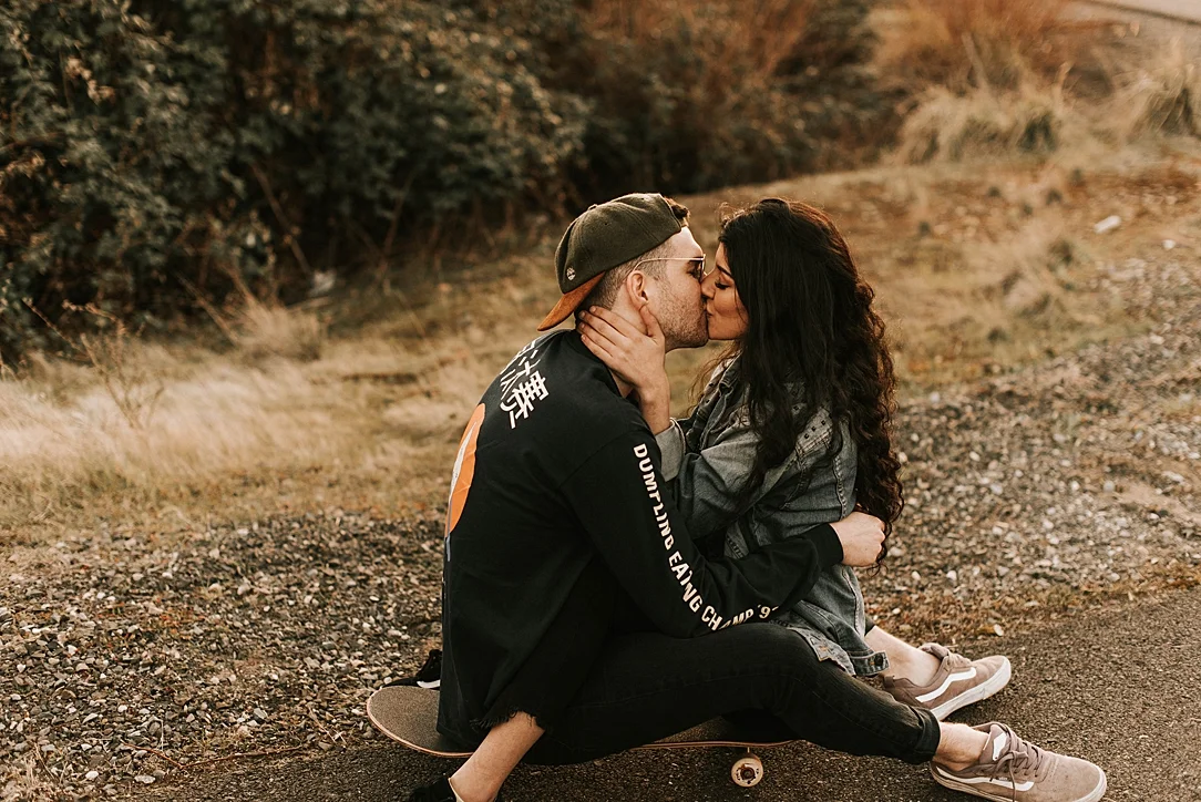 nbp-edgy-skater-couple_0013.jpg