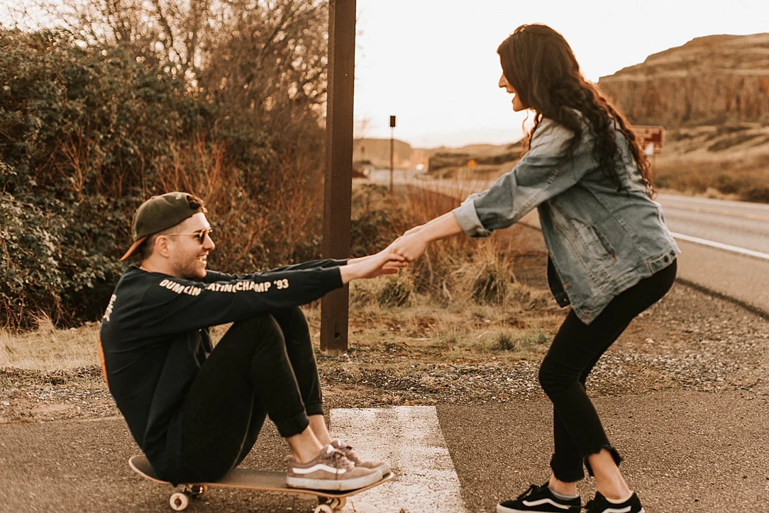 nbp-edgy-skater-couple_0015.jpg