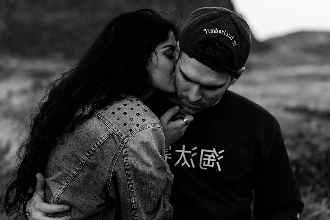 nbp-edgy-skater-couple_0062.jpg