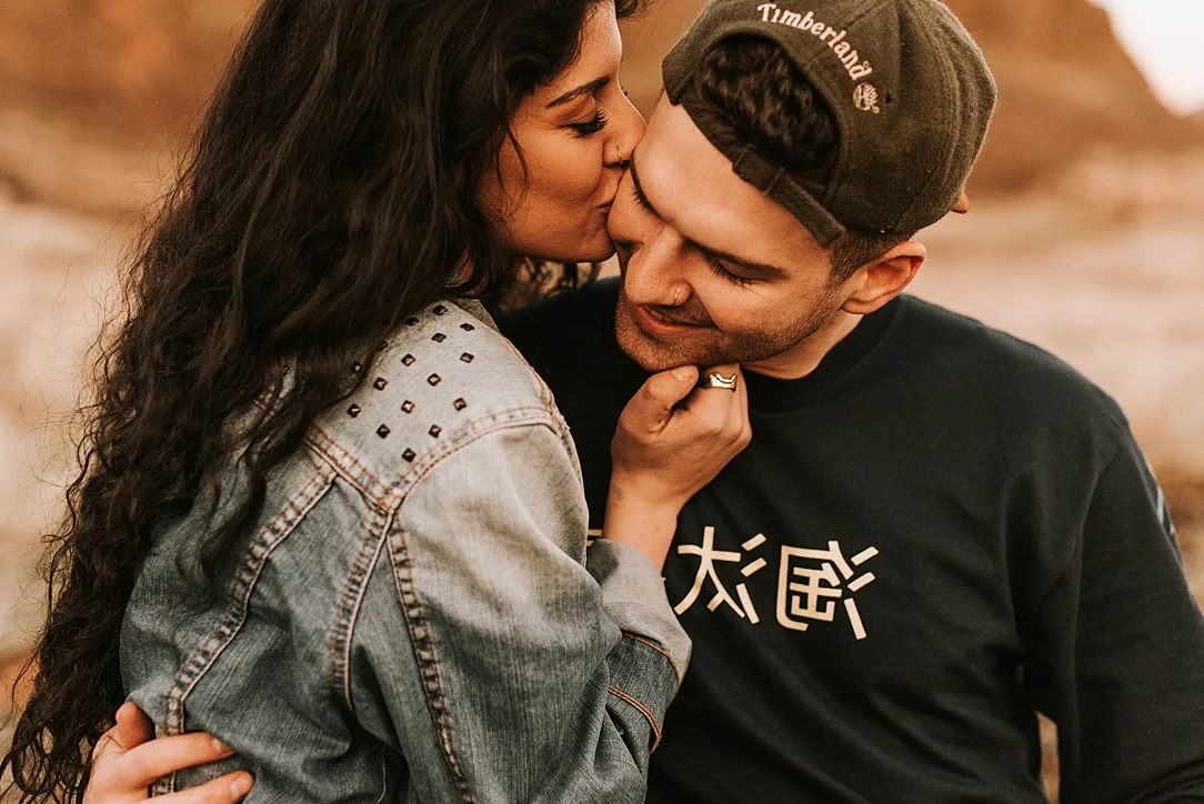 nbp-edgy-skater-couple_0064.jpg