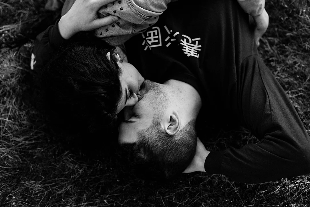 nbp-edgy-skater-couple_0070.jpg