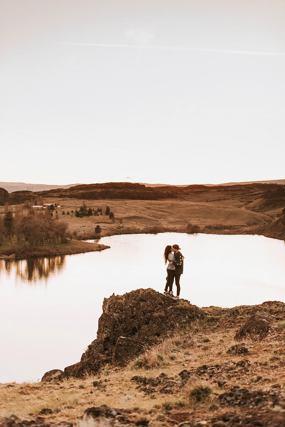 nbp-edgy-skater-couple_0076.jpg