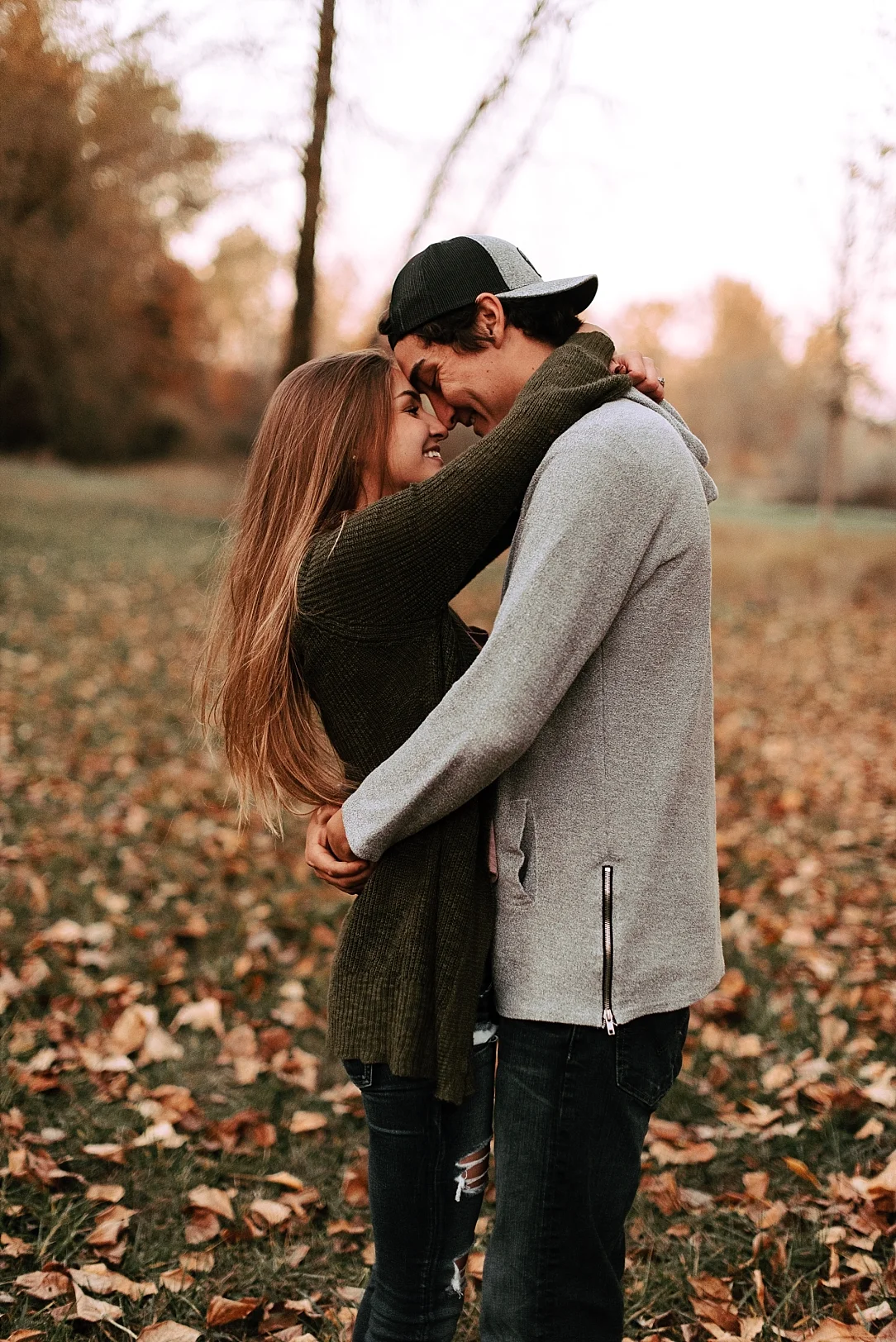 playful fall couple session_0019.jpg