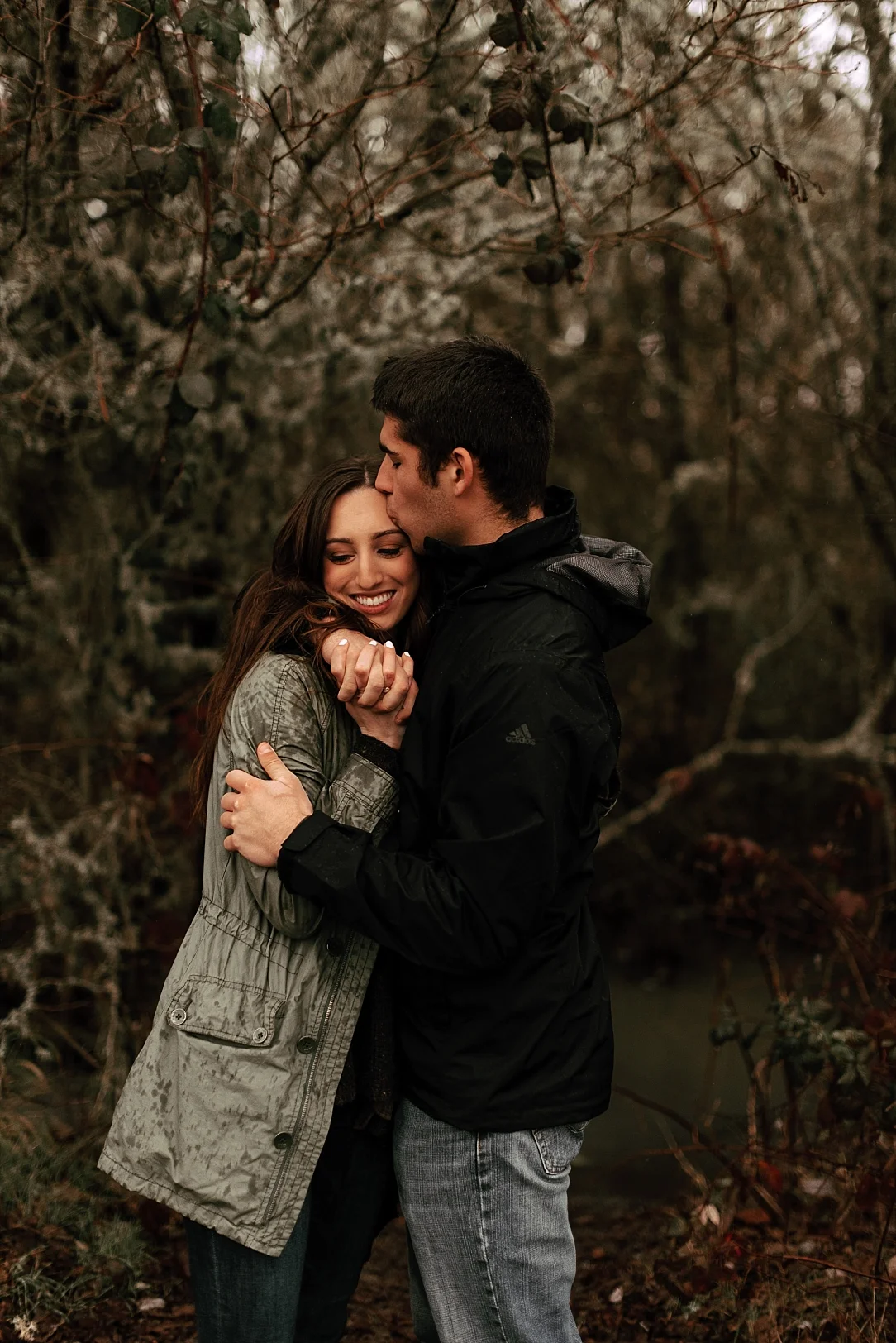 rainy day couple session_0014.jpg