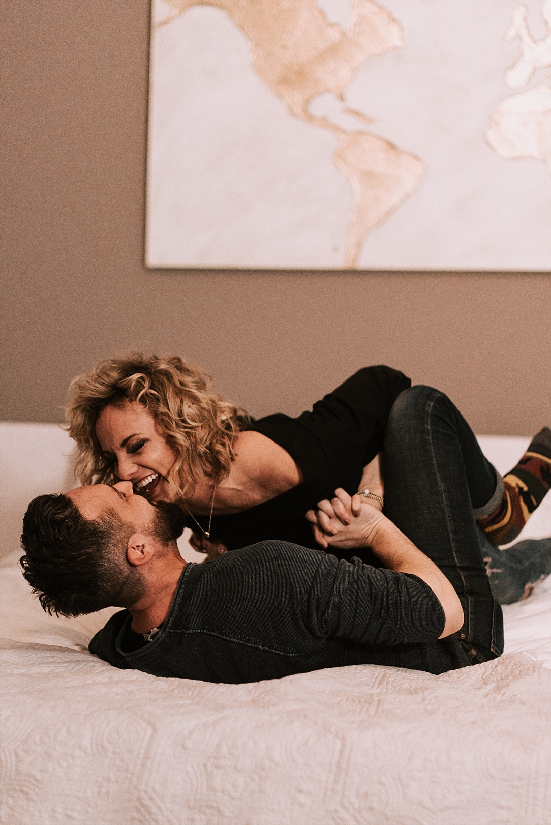 cozy playful nashville in home session_0034.jpg