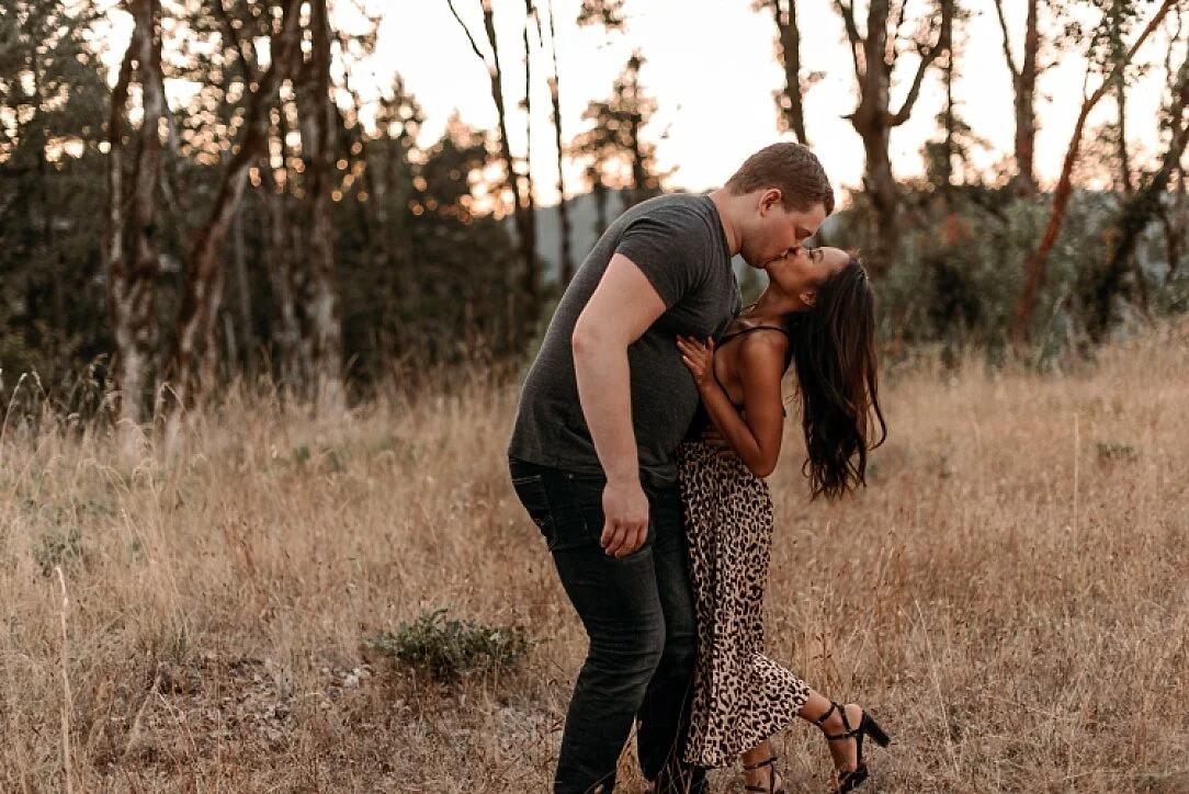 fun lovin summer couple session_0026.jpg
