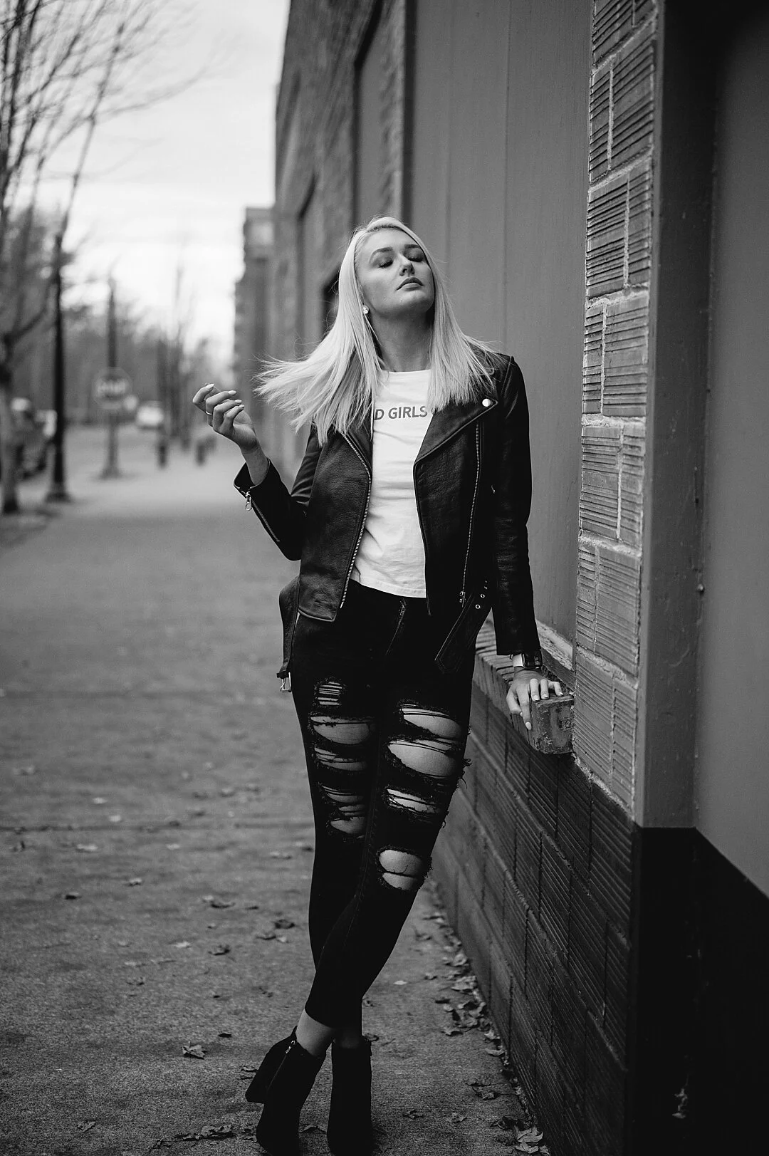 edgy urban portrait session_0005.jpg