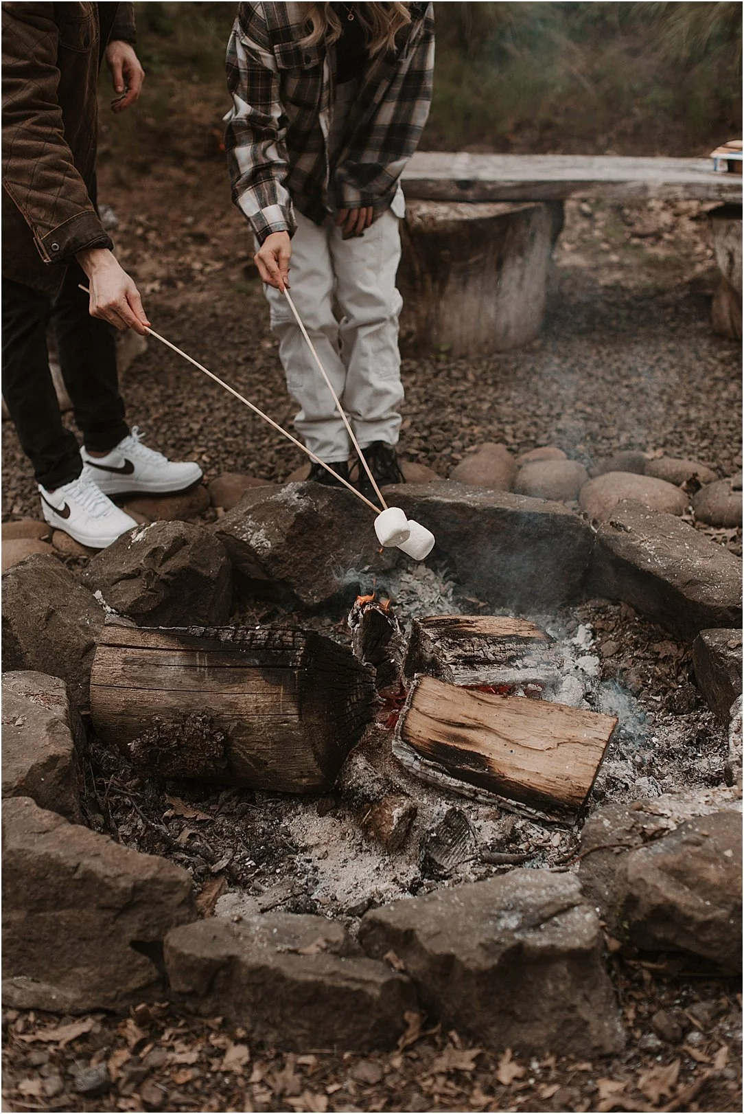 spring campfire s'mores couple session