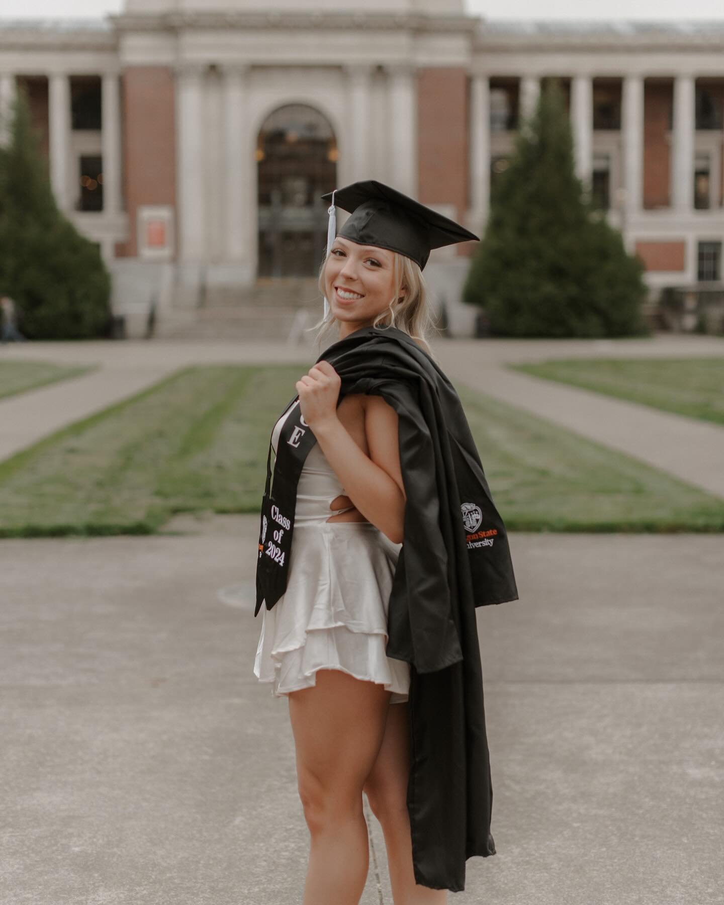 // I had a unique college experience..
if you&rsquo;ve known me long, i&rsquo;m sure you&rsquo;ve heard the story - but if you haven&rsquo;t, here it is.
⠀⠀⠀⠀⠀⠀⠀⠀⠀
I went straight to OSU from high school. I thought I knew exactly what I wanted to do 