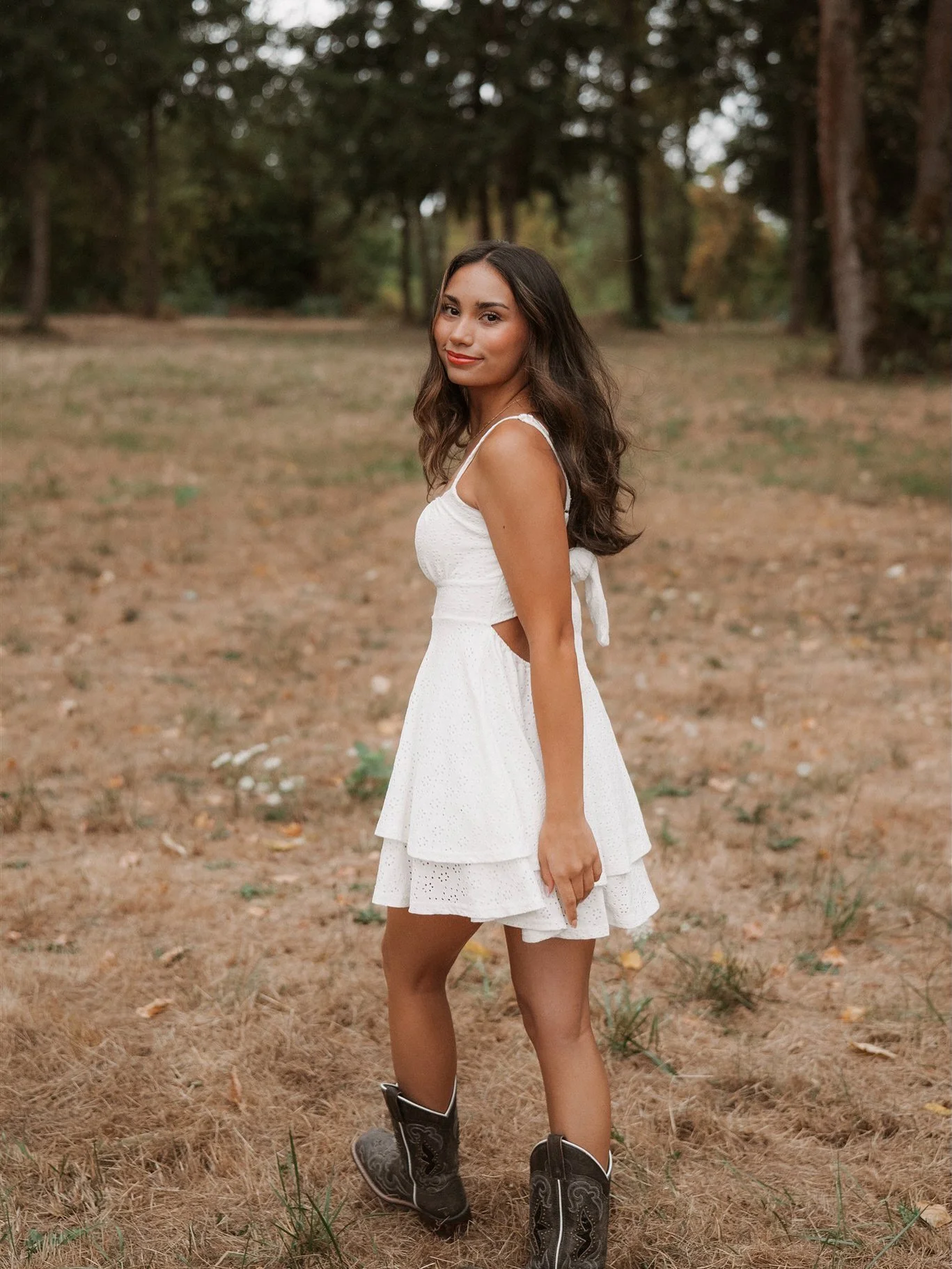 // high school sessions are some of my favorites &mdash; there&rsquo;s something special about photographing people right on the edge of everything new. A little nostalgia, a lot of anticipation, and the sweetest glimpse of who they&rsquo;re becoming