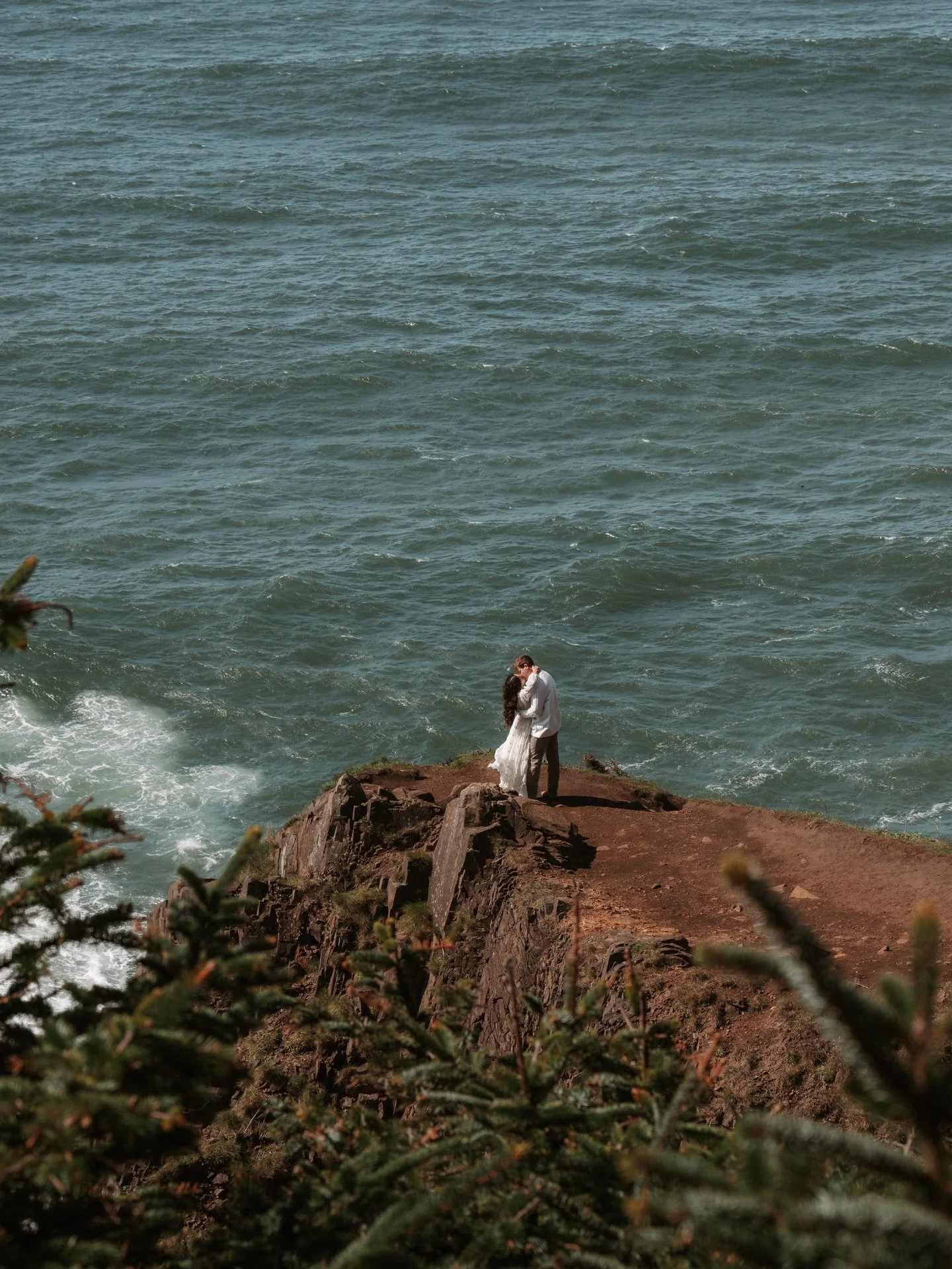 // sometimes I just pinch myself that this is how I get to spend a random Friday afternoon..

more of Ilima + Jake on the blog

-
Oregon wedding photographer, Oregon engagement, Oregon coast