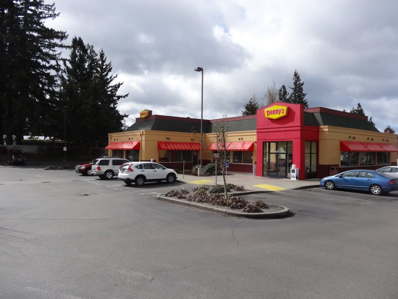 Denny's.jpg