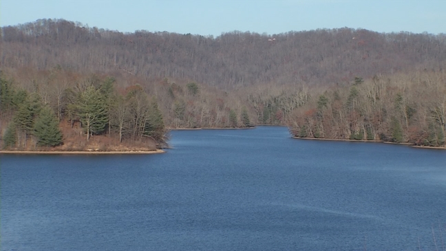 WV Stephens Lake.jpg