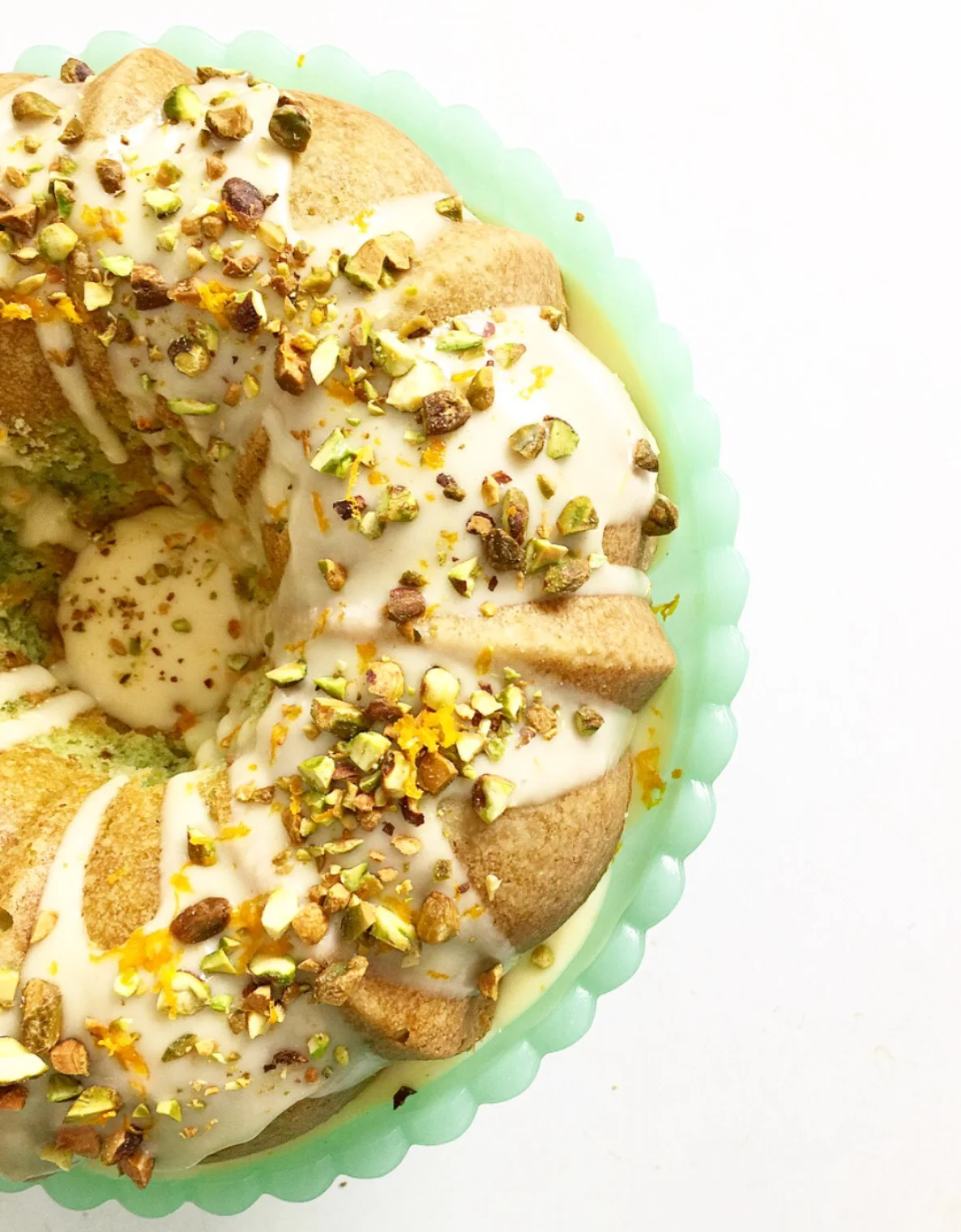 Pistachio Bundt Cake 
