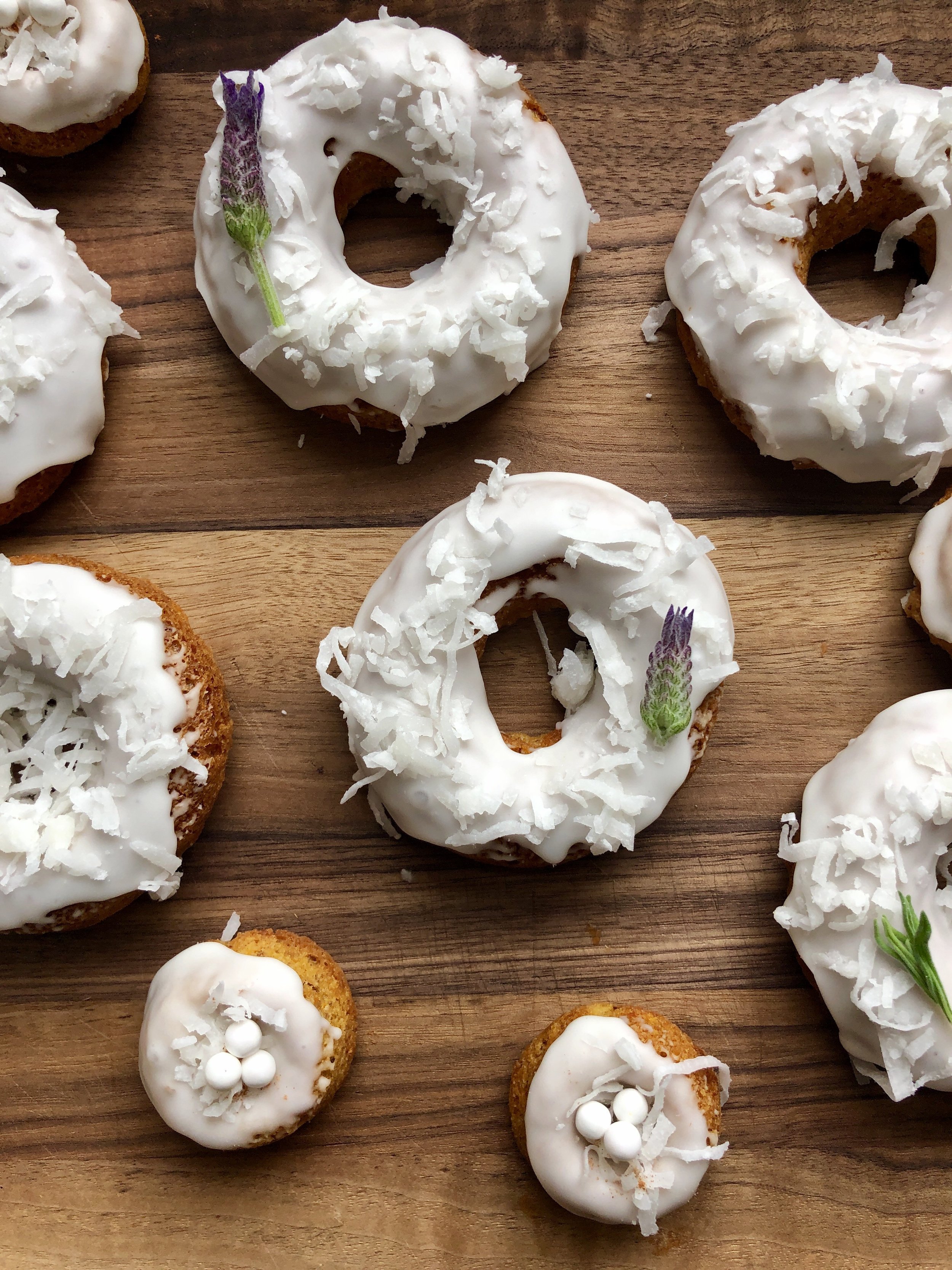 carrot cake donut.jpeg