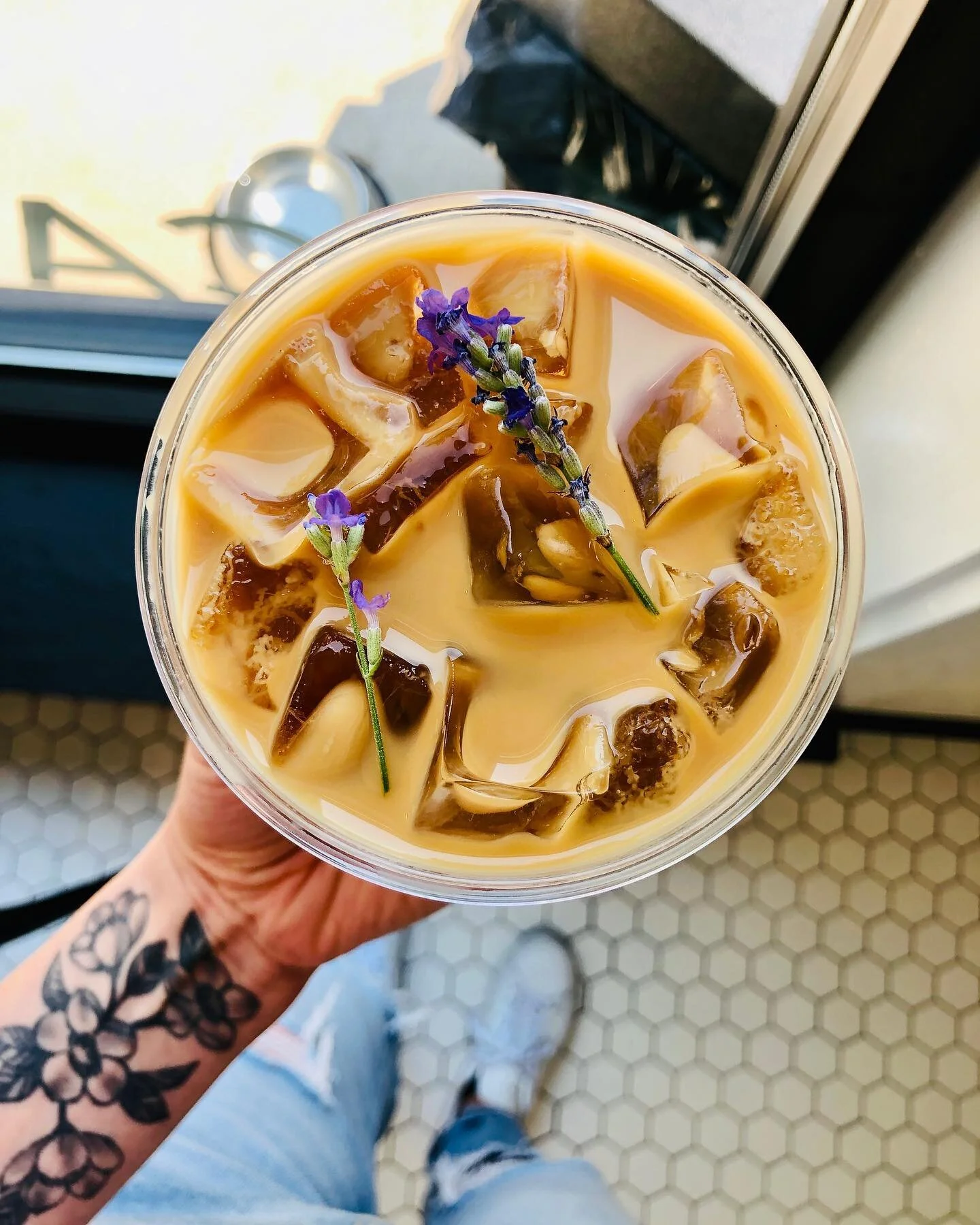Our new iced lavender latte is sooo dreamy. 💜

Lavender syrup made by us! 
Try it hot or iced with oat, almond or whole milk. 

We&rsquo;re having fun adding some new drinks to our menu for the summer, including iced tea using local @bighearttea! Co