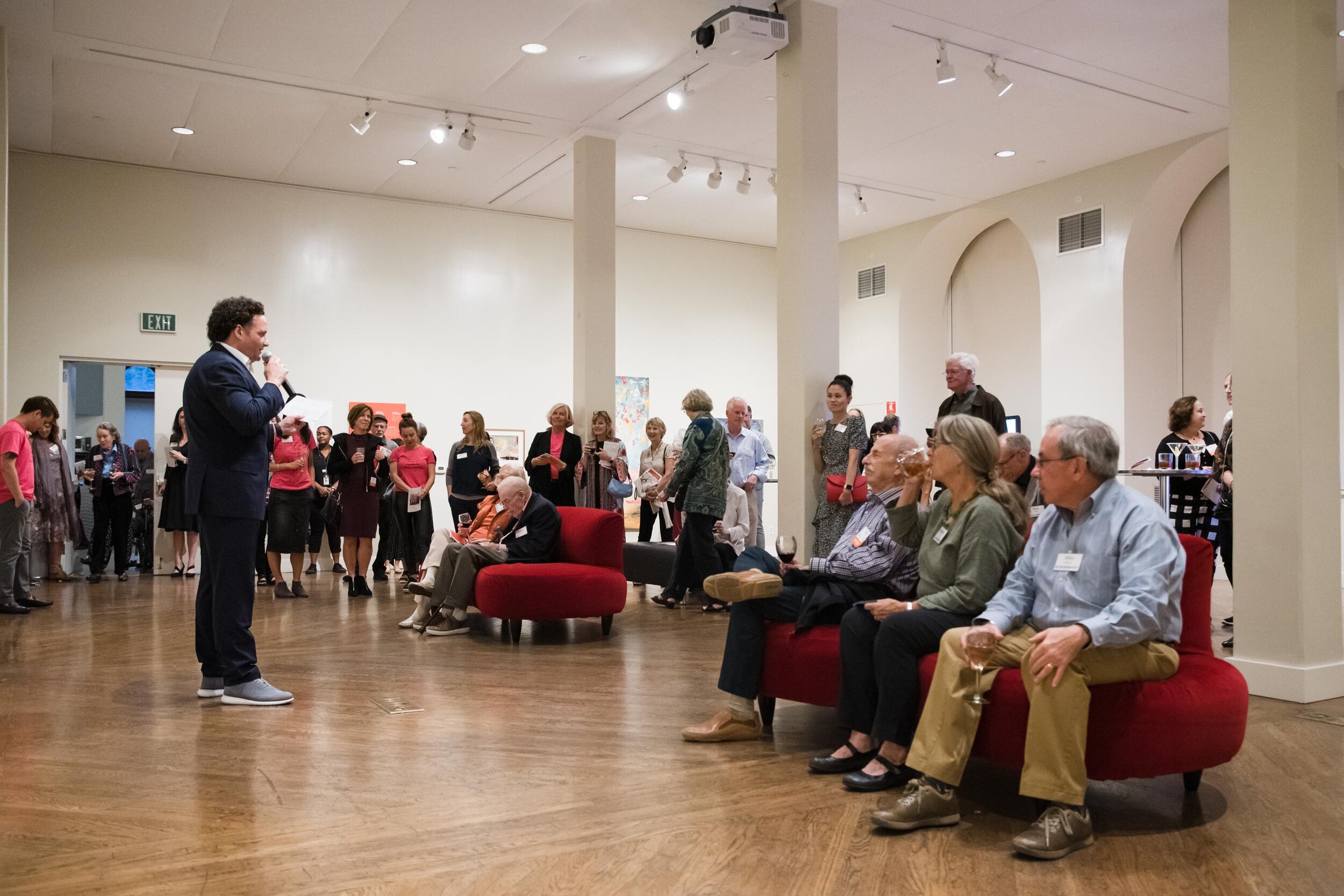 91_GalaAuctionPreview_9.16.19_photo_SharonKenney.jpg