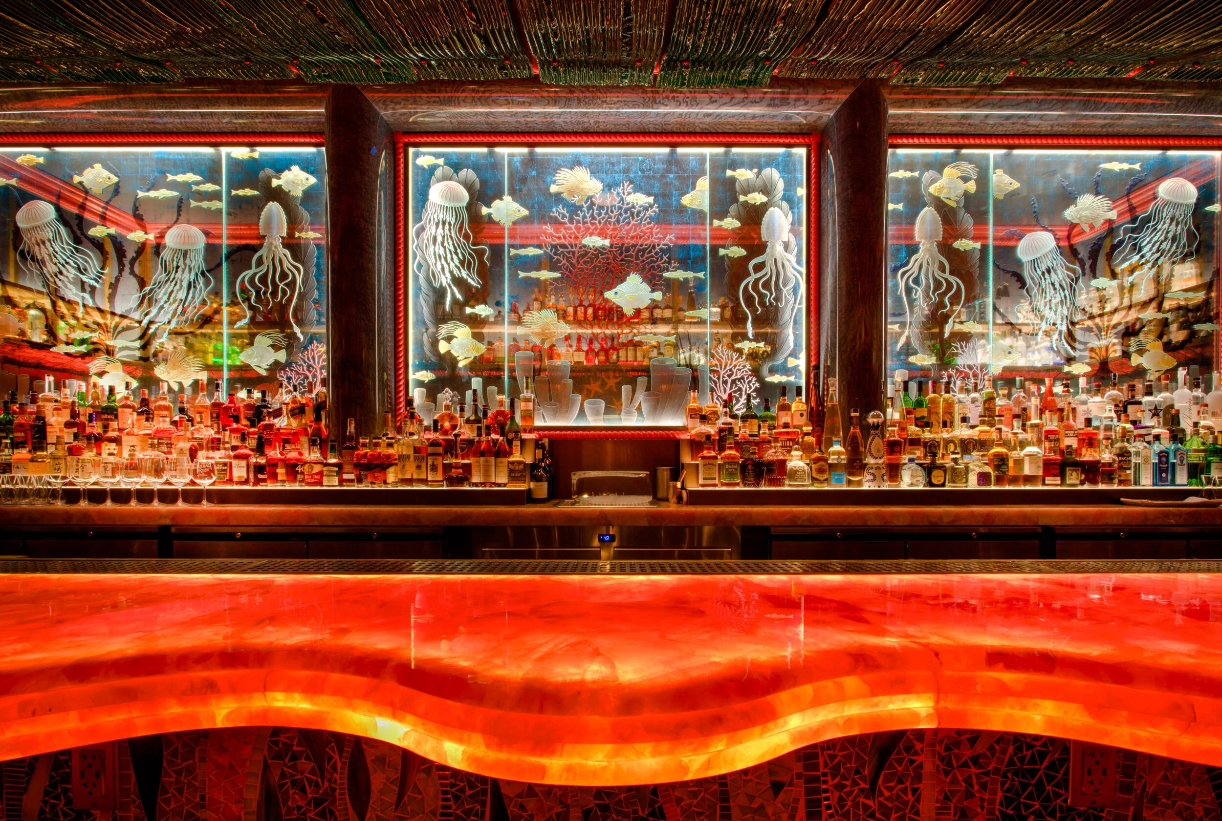 VICTA_MAYFAIRSC_-bar 1 detail.jpg