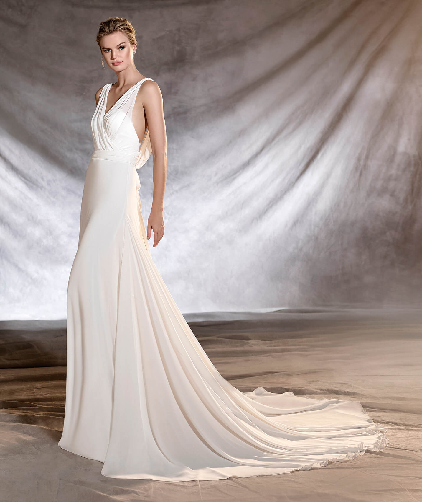 Pronovias sample sales sale 2019