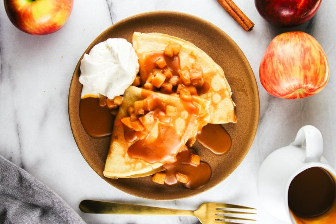 Apple Caramel Crêpes