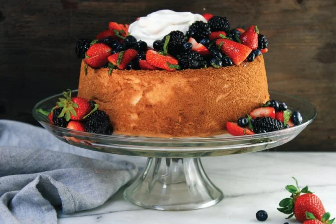 Angel Food Cake with Fresh Cream and Berries