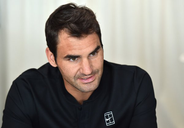 he tennis player Roger Federer gets his hair cut by a number of stylists, including one who charges a minimum of $400, and as much as $800. CreditValerio Pennicino/Getty Images
