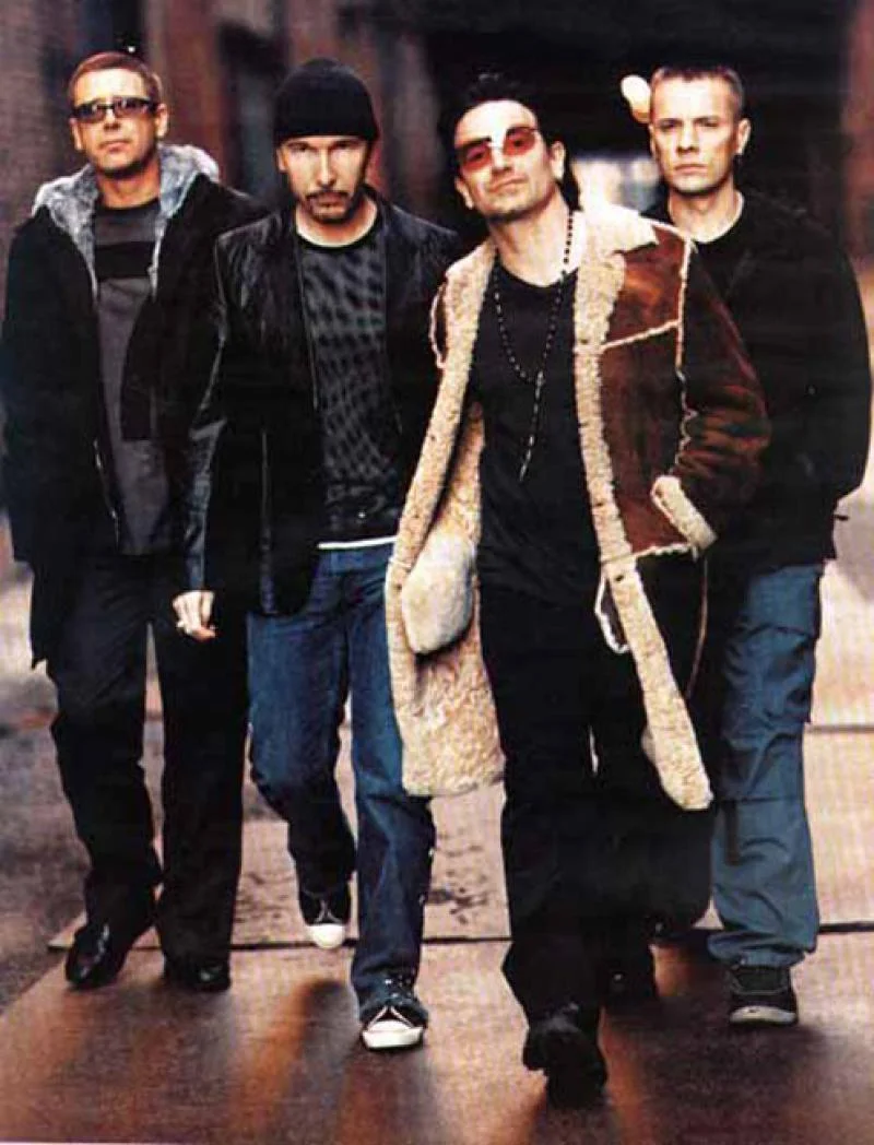 suite_303_med__U2---inside.jpg