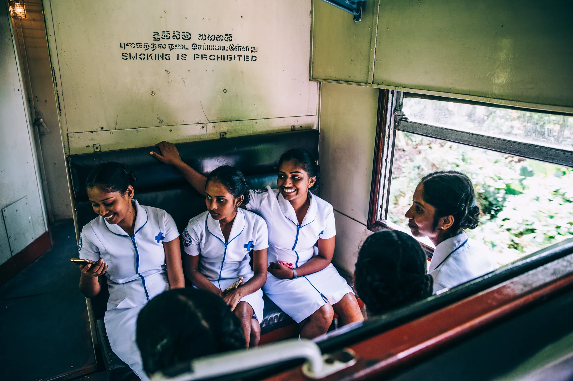 Sri Lanka by train-9.jpg