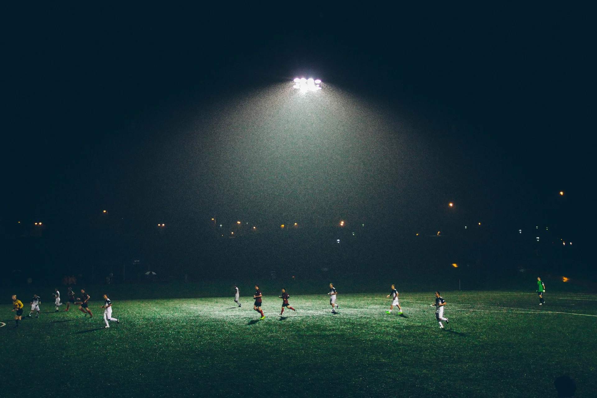 soccer-768482_1920.jpg