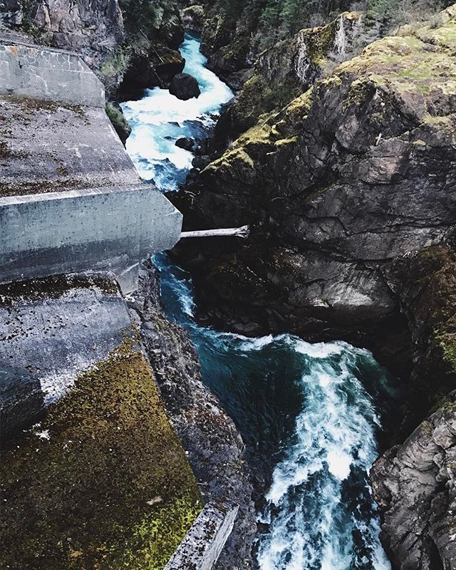 two hundred feet below the concrete and rebar of all that remains of the glines canyon dam, the elwha river flows wild and free, unabated on its surge to the puget sound. 
standing on the remains, i was left speechless at the thought of what infrastr