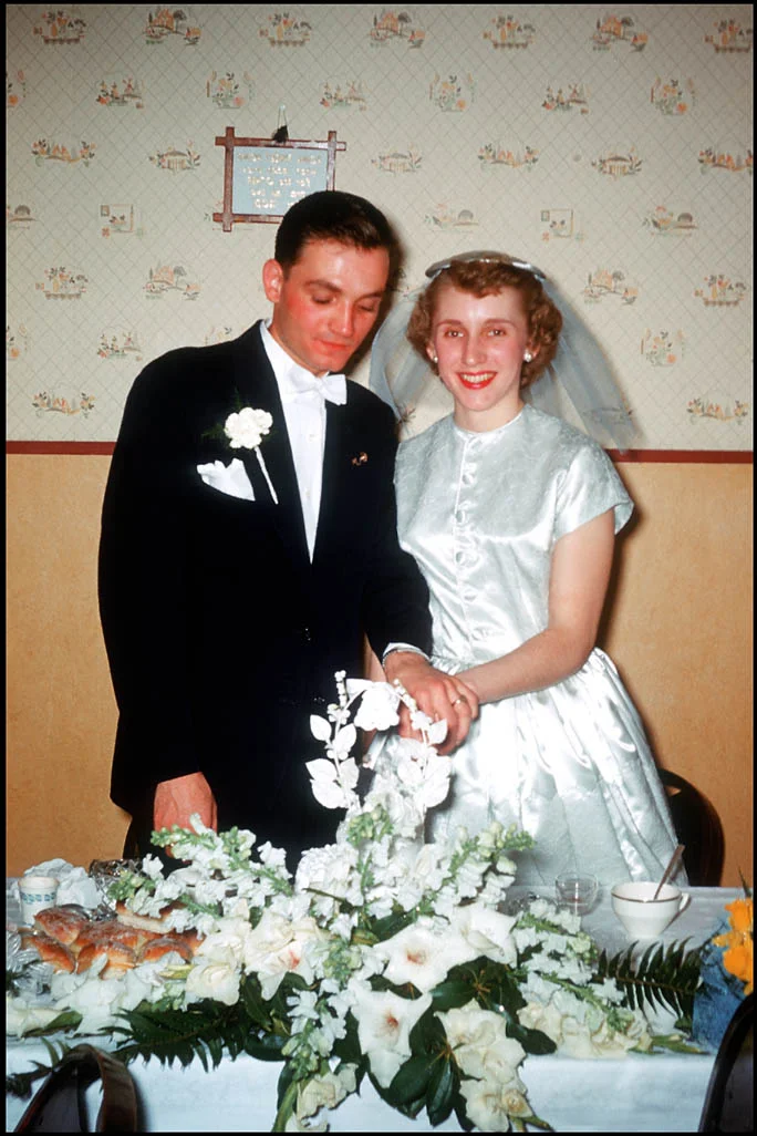 Scanned 2004 Garry Joan Wedding Feb 1955 5.jpg