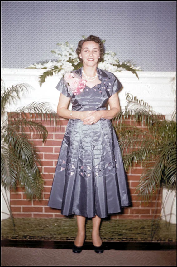 Grandma Joan and Garry's Wedding Jan 1955.jpg