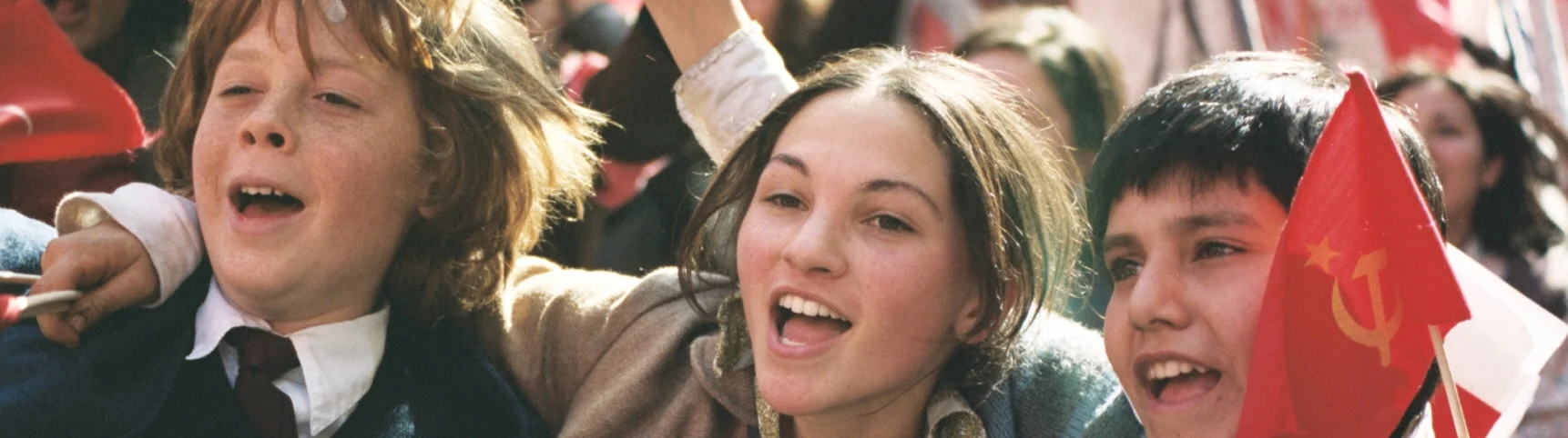 MACHUCA(Andrés Wood, Chile/Spain/UK/France, 2004, 115 min.)Cast: Ariel Mateluna, Matías Quer, Manuela Martelli, Ernesto MalbranSet in Chile, 1973, Machuca is an astonishingly intimate and painful coming-of-age story about a pair of 12-year-old boys …