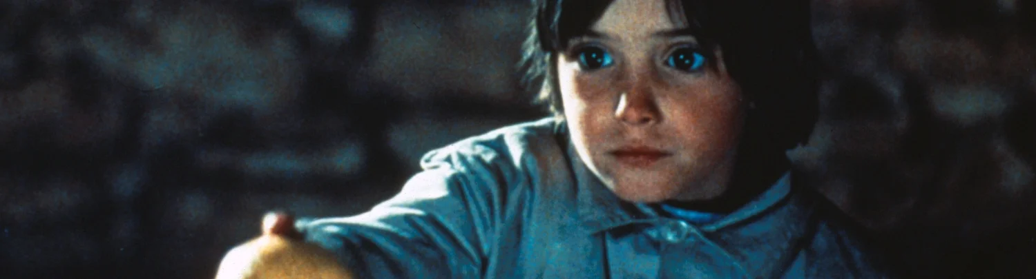 EL ESPÍRITU DE LA COLMENA / THE SPIRIT OF THE BEEHIVE (Víctor Erice, Spain, 1973, 99 min. In Spanish with English subtitles) Cast: Fernando Fernán Gómez, Teresa Gimpera, Ana Torrent, Isabel Tellera. Víctor Erice’s spellbinding El Espíritu de la Colmena , widely regarded as the greatest Spanish film of the 1970s is set in a small Castilian village in 1940, in the wake of the country's devastating civil war. A six-year-old Ana attends a traveling movie show of Frankenstein and becomes possessed by the memory of it. Produced as Franco’s long regime was nearing its end, El Espíritu de la Colmena is a bewitching portrait of a child’s haunted inner life and one of the most visually arresting movies ever made.