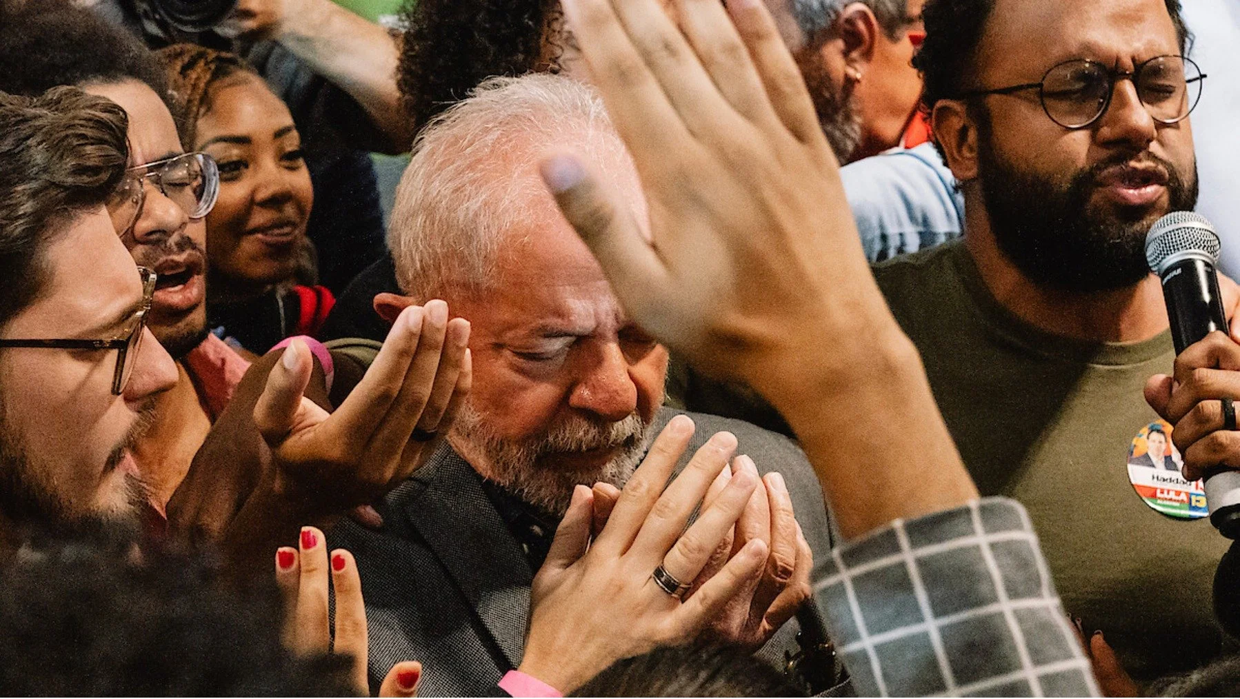 Two Latin American films were awarded at the 41st annual IDA Documentary Awards.

The Brazilian documentary feature APOCALYPSE IN THE TROPICS / APOCALIPSE NOS TR&Oacute;PICOS by Petra Costa Petra Costa received two prizes, for Best Production and Bes