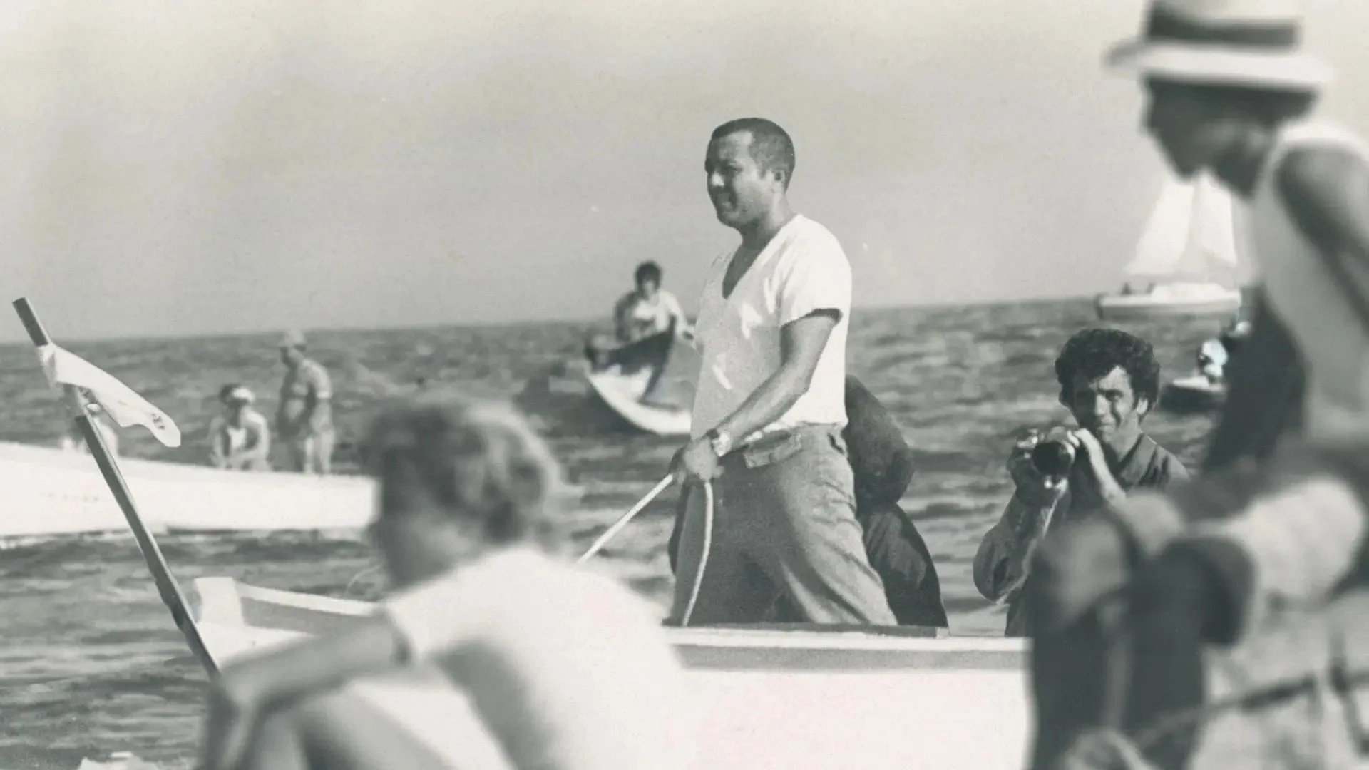 🇵🇷 Big win at BlackStar! 

The Puerto Rican film ZEN&Oacute;N AND THE REBEL BOATS / ZEN&Oacute;N Y LA FLOTILLA REBELDE by Juan C. D&aacute;vila Santiago won the award for Best Feature Documentary at the 15th BlackStar Film Festival, where it also h