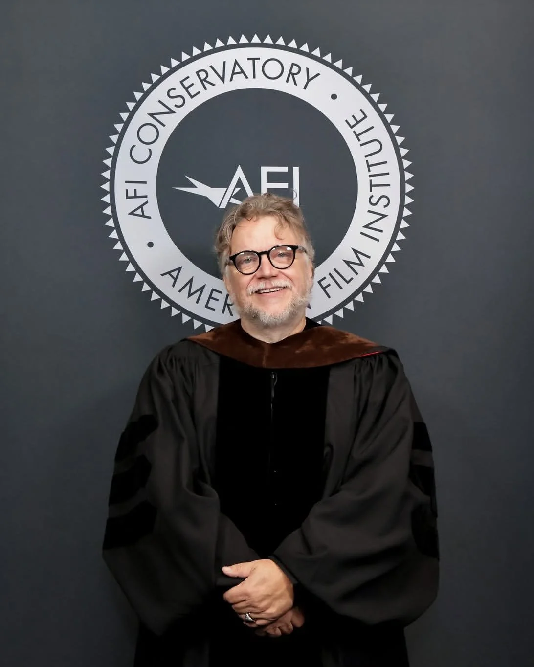 Guillermo del Toro received an honorary Doctorate of Fine Arts today at the AFI Conservatory Commencement, recognizing the Mexican Academy Award- and Emmy-winning filmmaker&rsquo;s distinguished contributions to the art of the moving image.
.
.
.
#gu