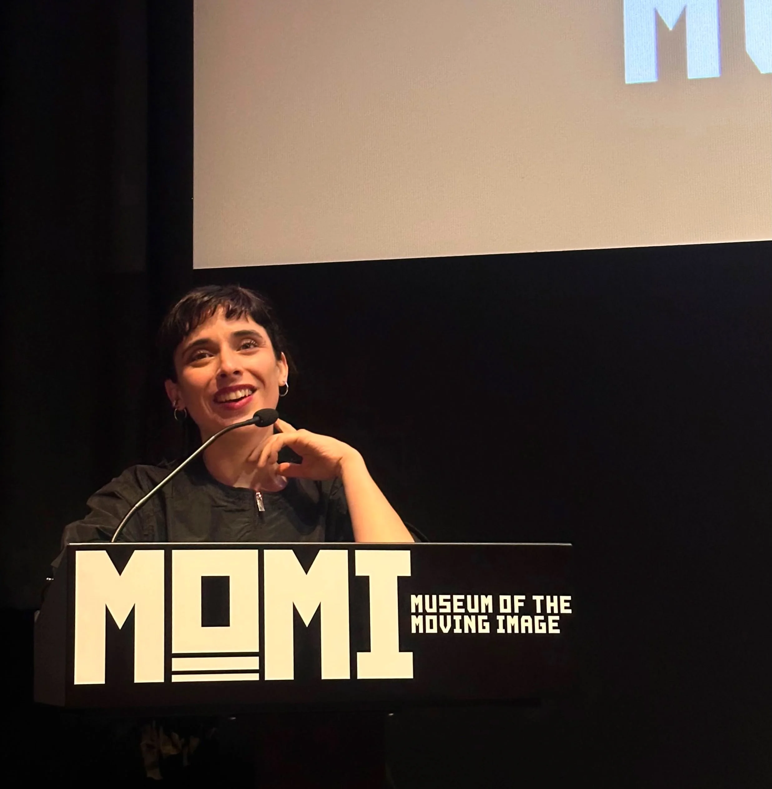 Uruguayan director Luc&iacute;a Garibaldi presenting her award-winning sci-fi film A BRIGHT FUTURE / UN FUTURO BRILLANTE at a sold-out screening last night at the Museum of the Moving Image in New York City.
.
.
.
#unfuturobrillante #abrightfuture #u